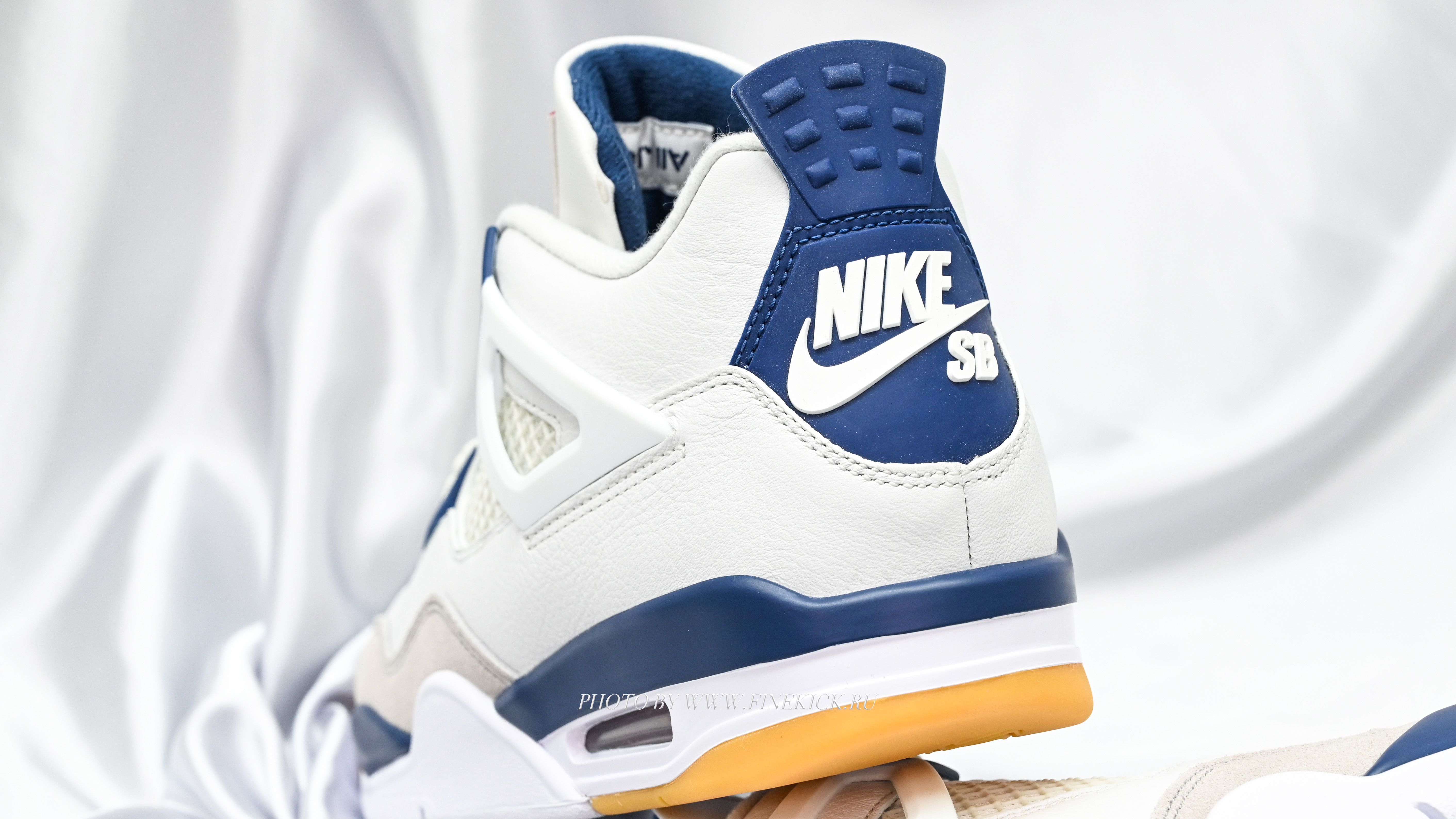 Air Jordan 4 SB “NAVY” - finekick.vip