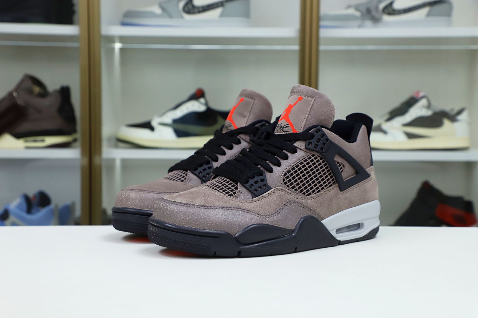 AIR JORDAN 4 RETRO 'TAUPE HAZE' - finekick.vip