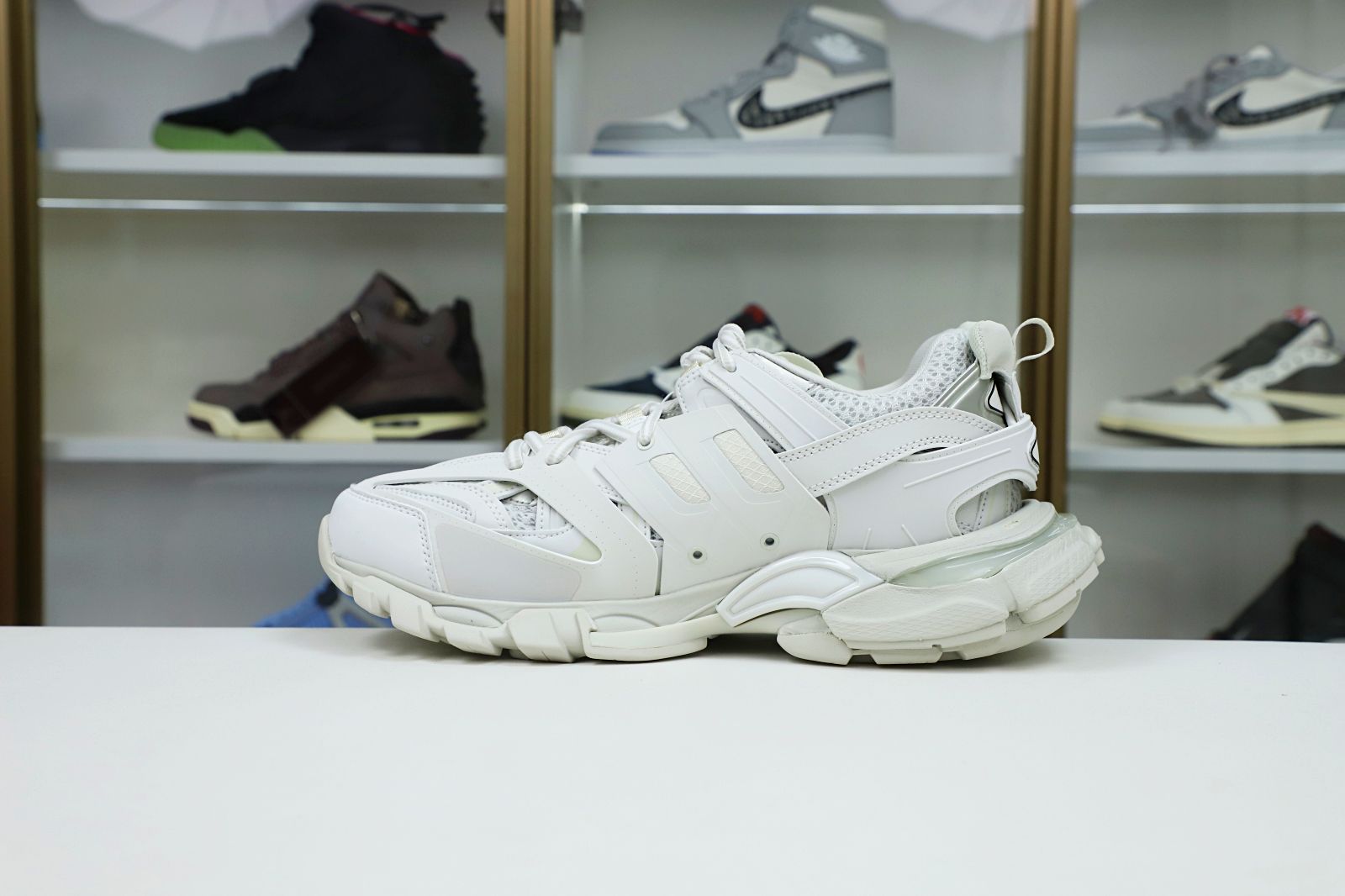 Balenciaga BLGA - finekick.vip