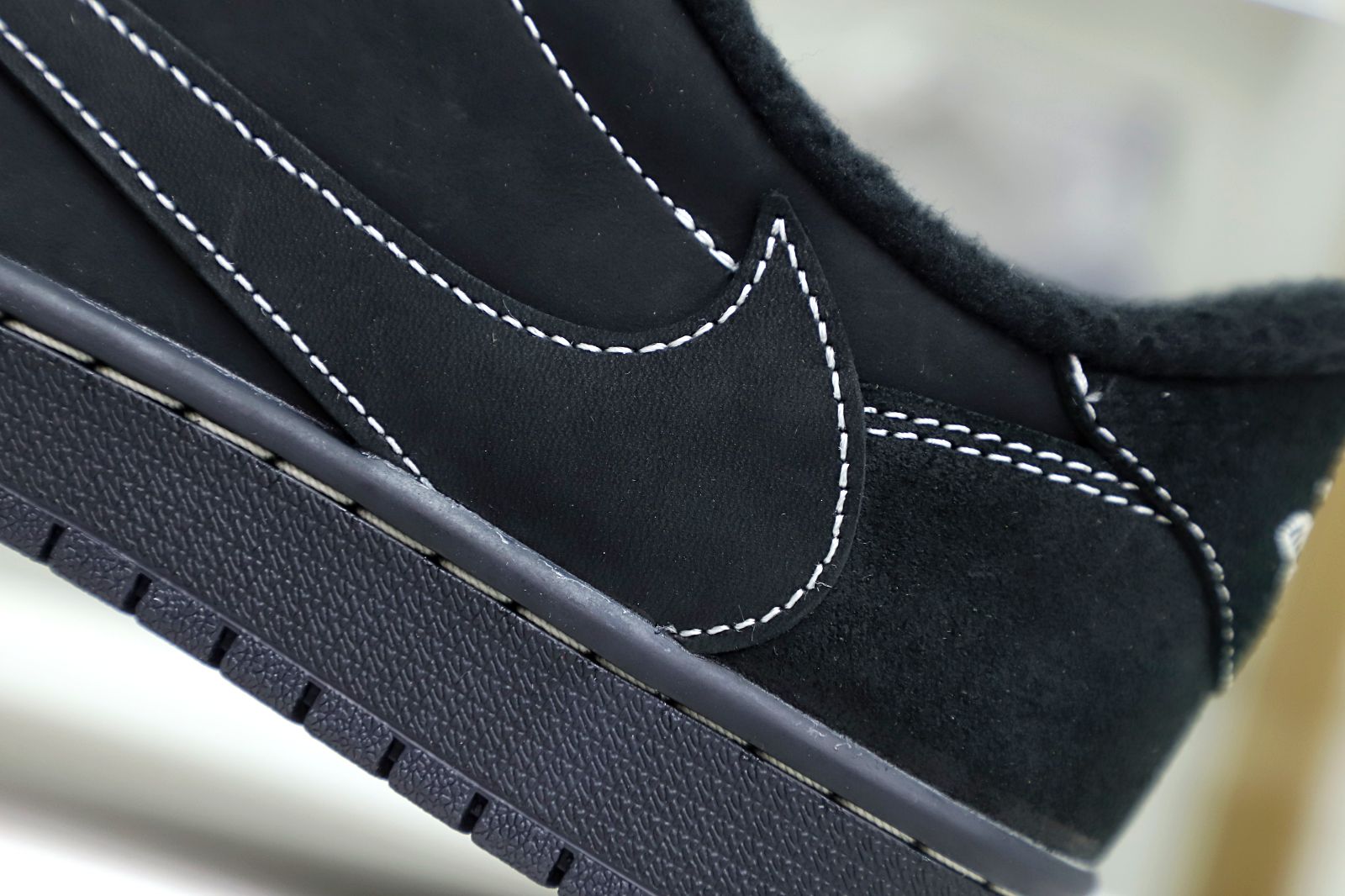 TRAVIS SCOTT X NIKE AIR JORDAN 1 LOW OG “BLACK/PHANTOM” - finekick.vip