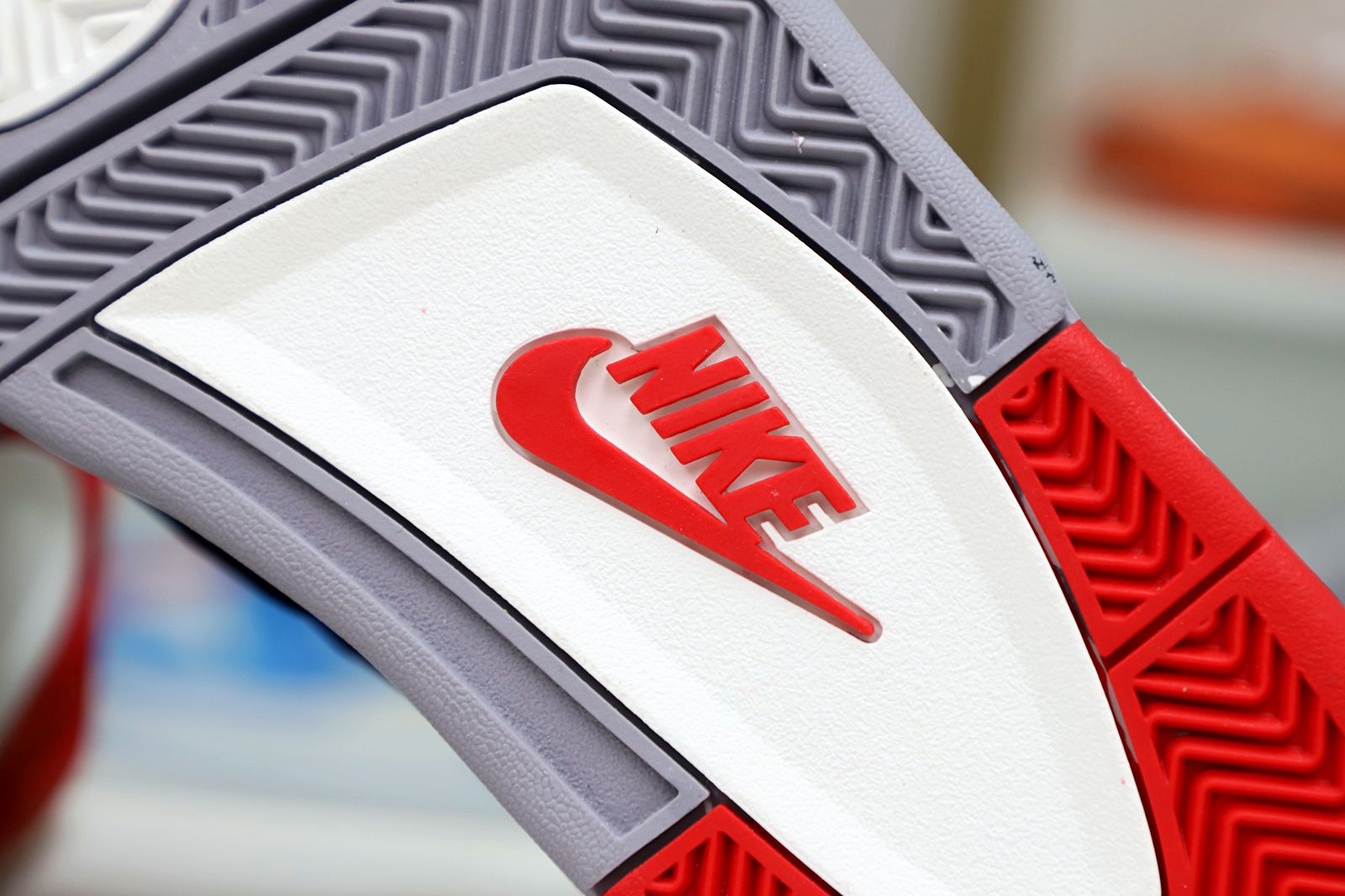 AIR JORDAN 4 RETRO OG 'BRED' 2019 - finekick.vip