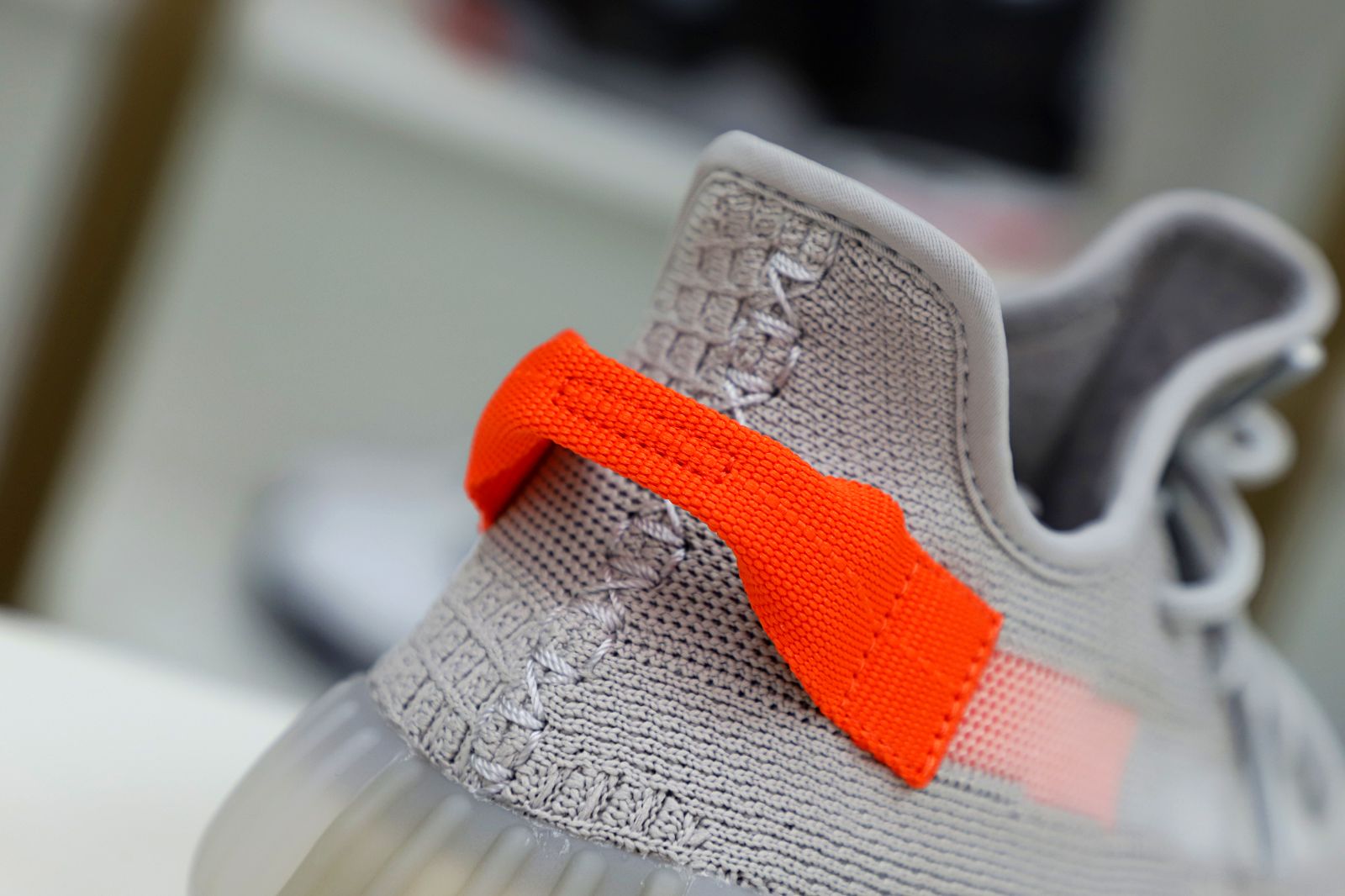 Yeezy Boost 350 V2 “Tail - finekick.vip