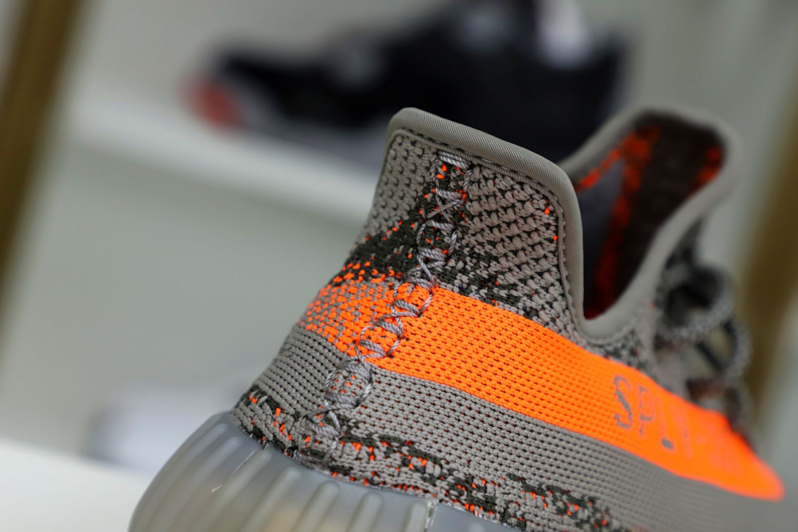 Yeezy boost 350 beluga reflectiv - finekick.vip