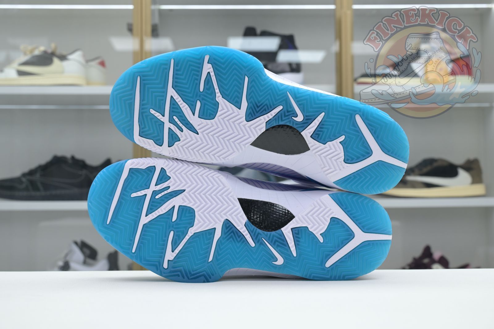 Nike Zoom Kobe 4 Protro
