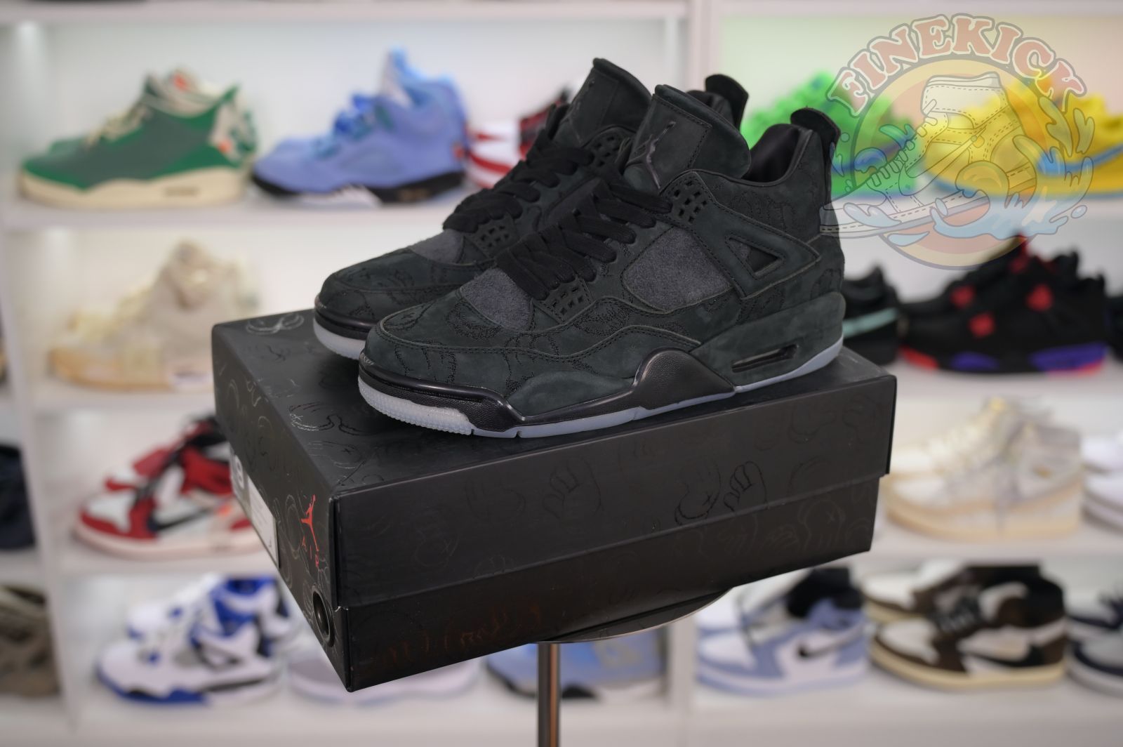 Air Jordan 4 kaws black - finekick.vip