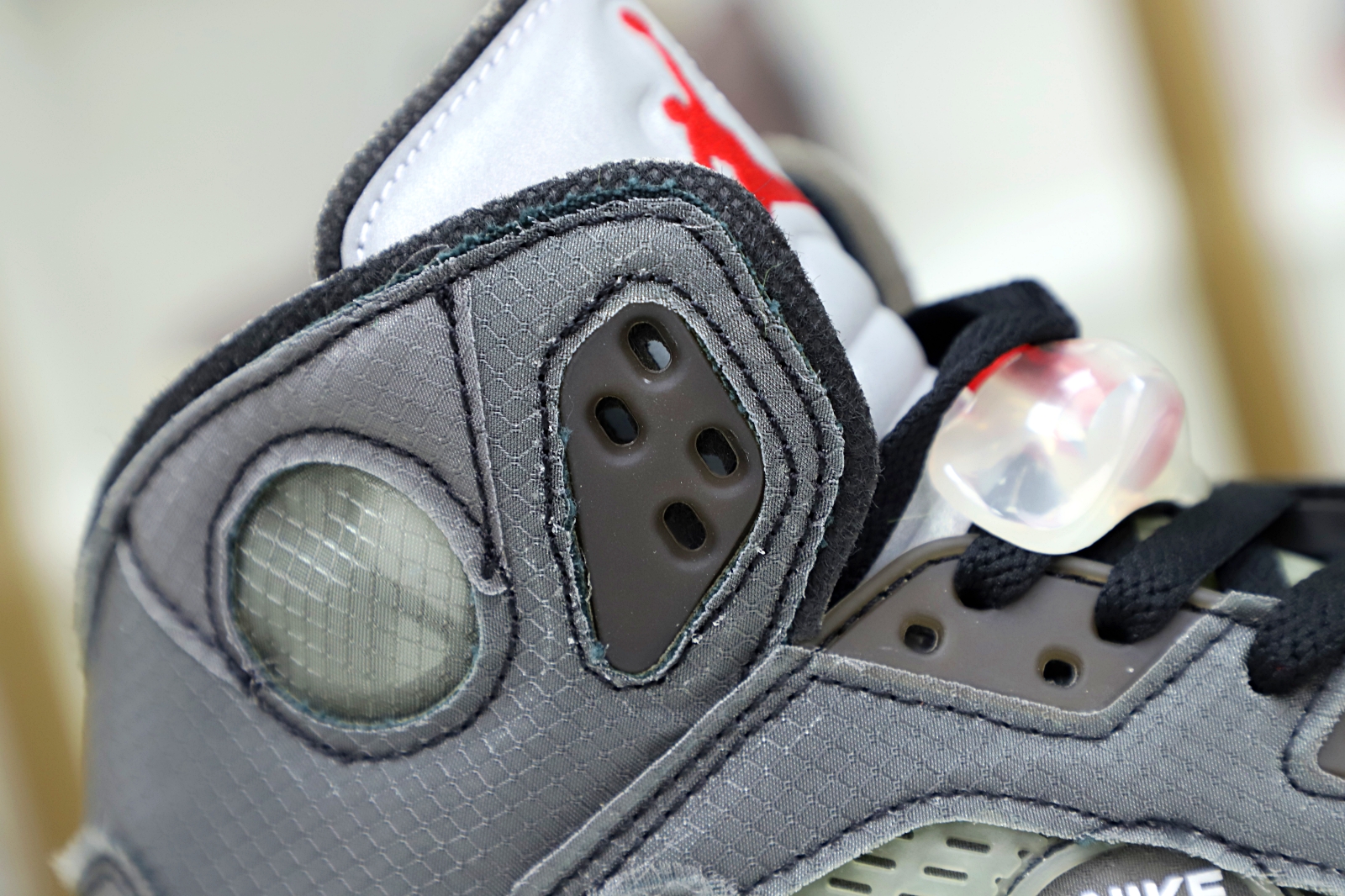 OFF-WHITE X AIR JORDAN 5 RETRO SP 'MUSLIN' - finekick.vip