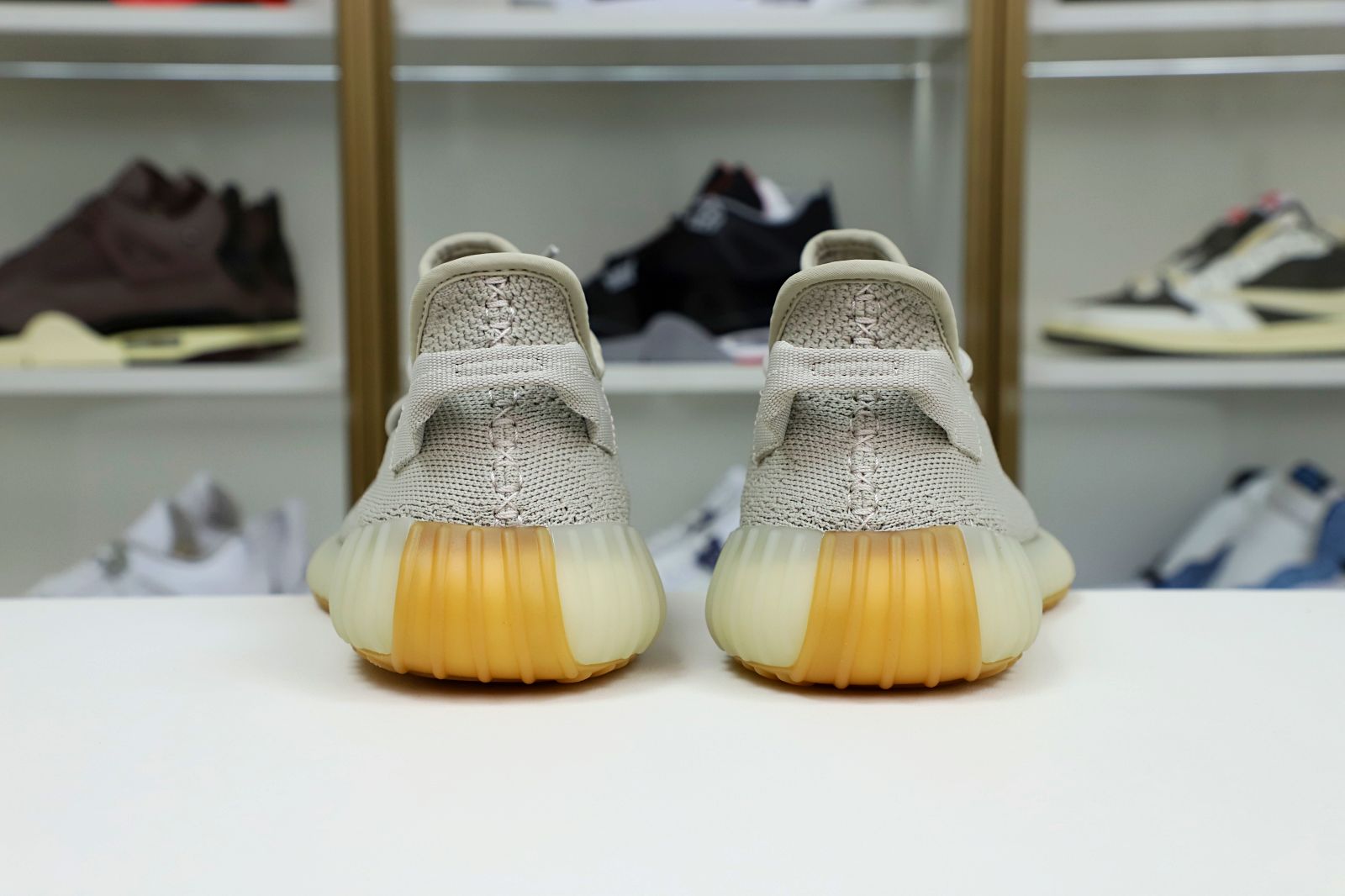 YEEZY BOOST 350 V2 'SESAME' - finekick.vip