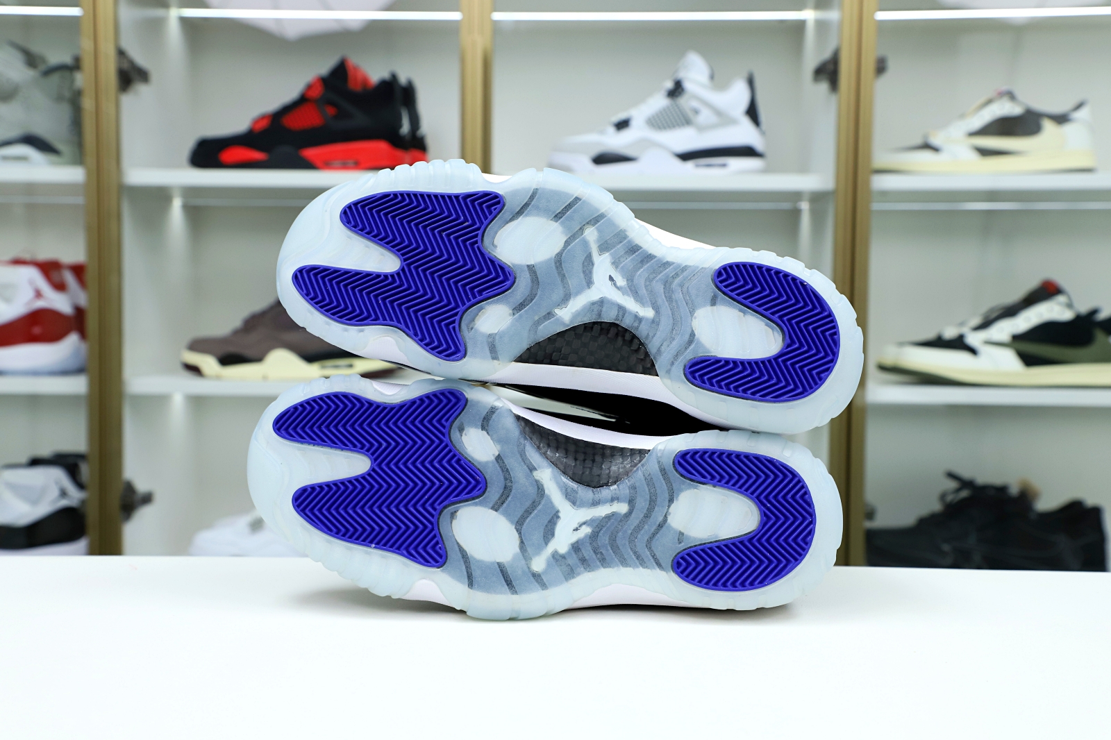 NIKE AIR JORDAN 11 - finekick.vip
