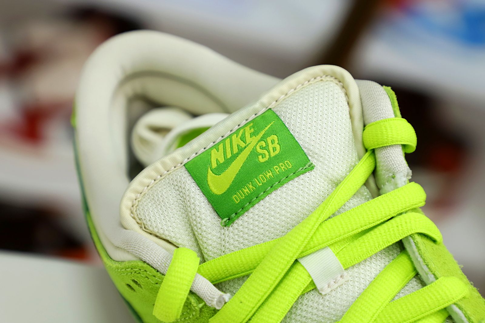 NIKE SB DUNK LOW GREEN APPLE 2022 - finekick.vip