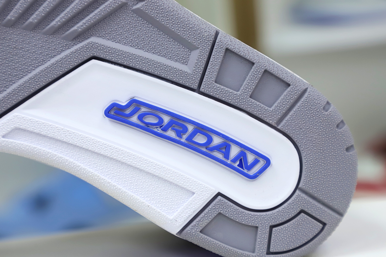 AIR JORDAN 3 RETRO 'RACER BLUE' (CT8532-145) - finekick.vip