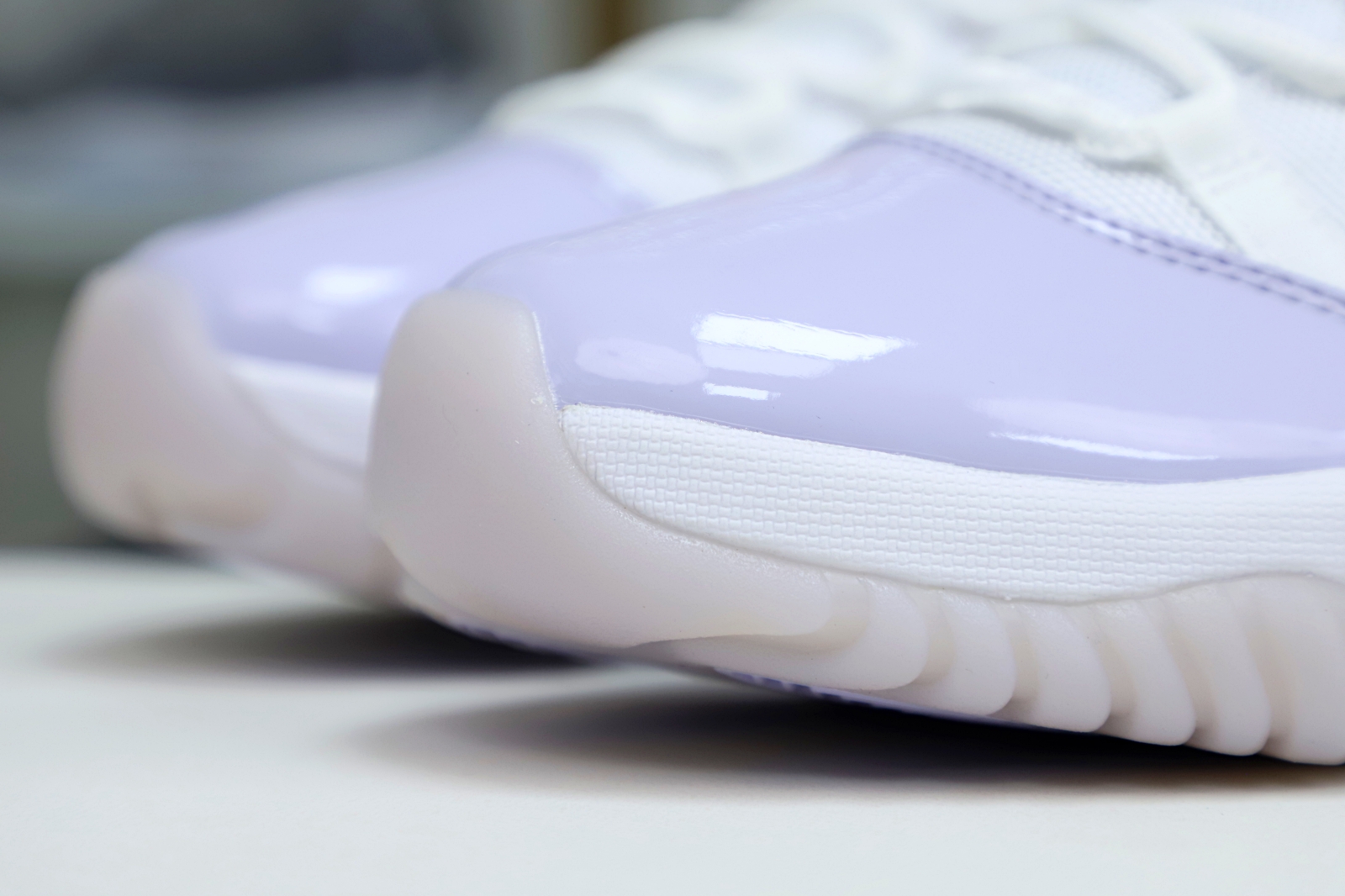 AIR JORDAN 11 LOW PURE VIOLET - finekick.vip