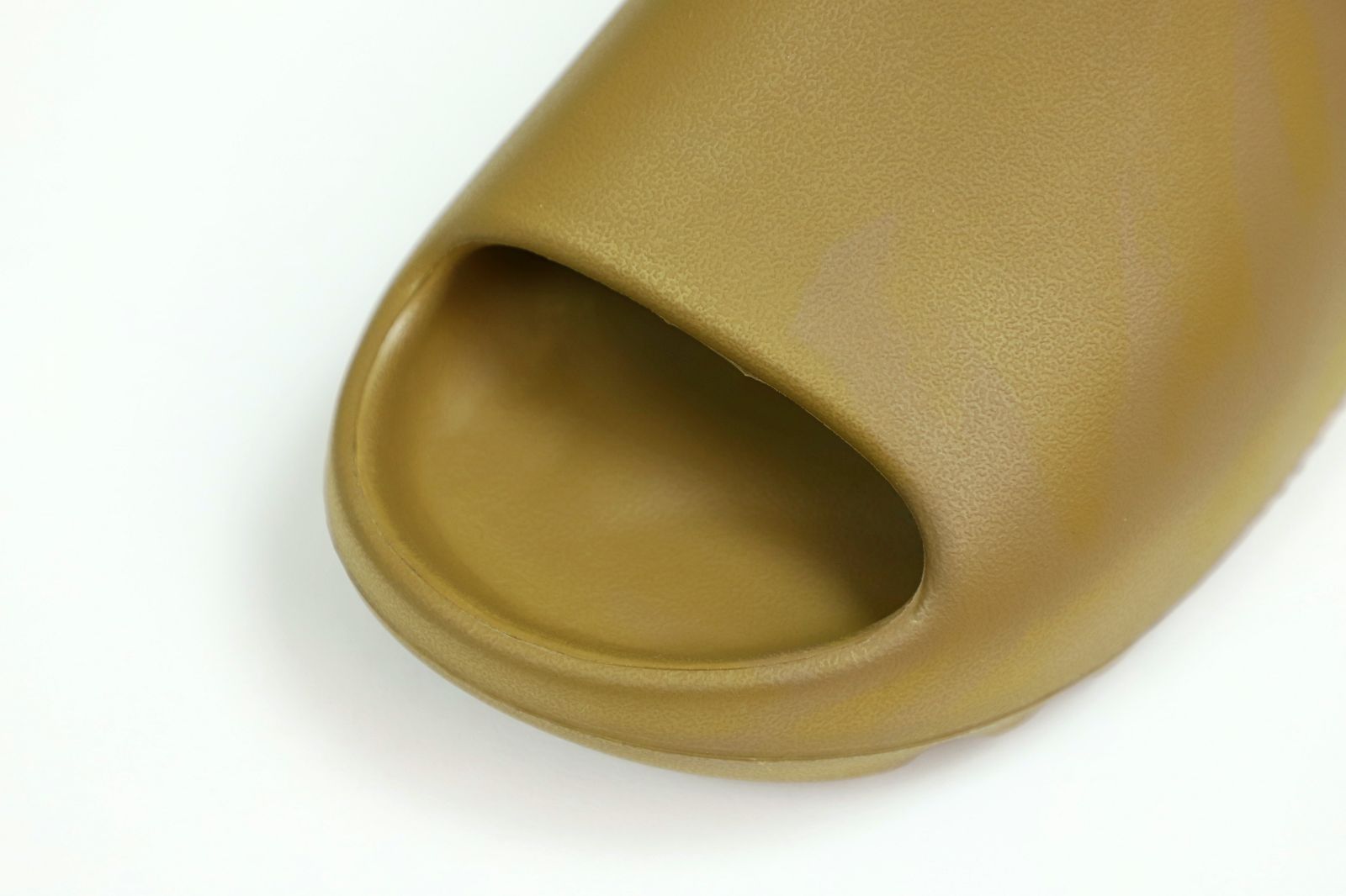 YEEZY SLIDES GW1931 - finekick.vip