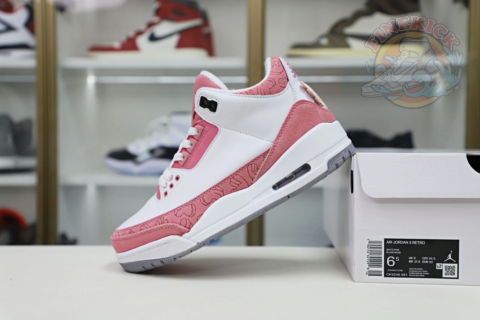 Air Jordan 3 - finekick.vip