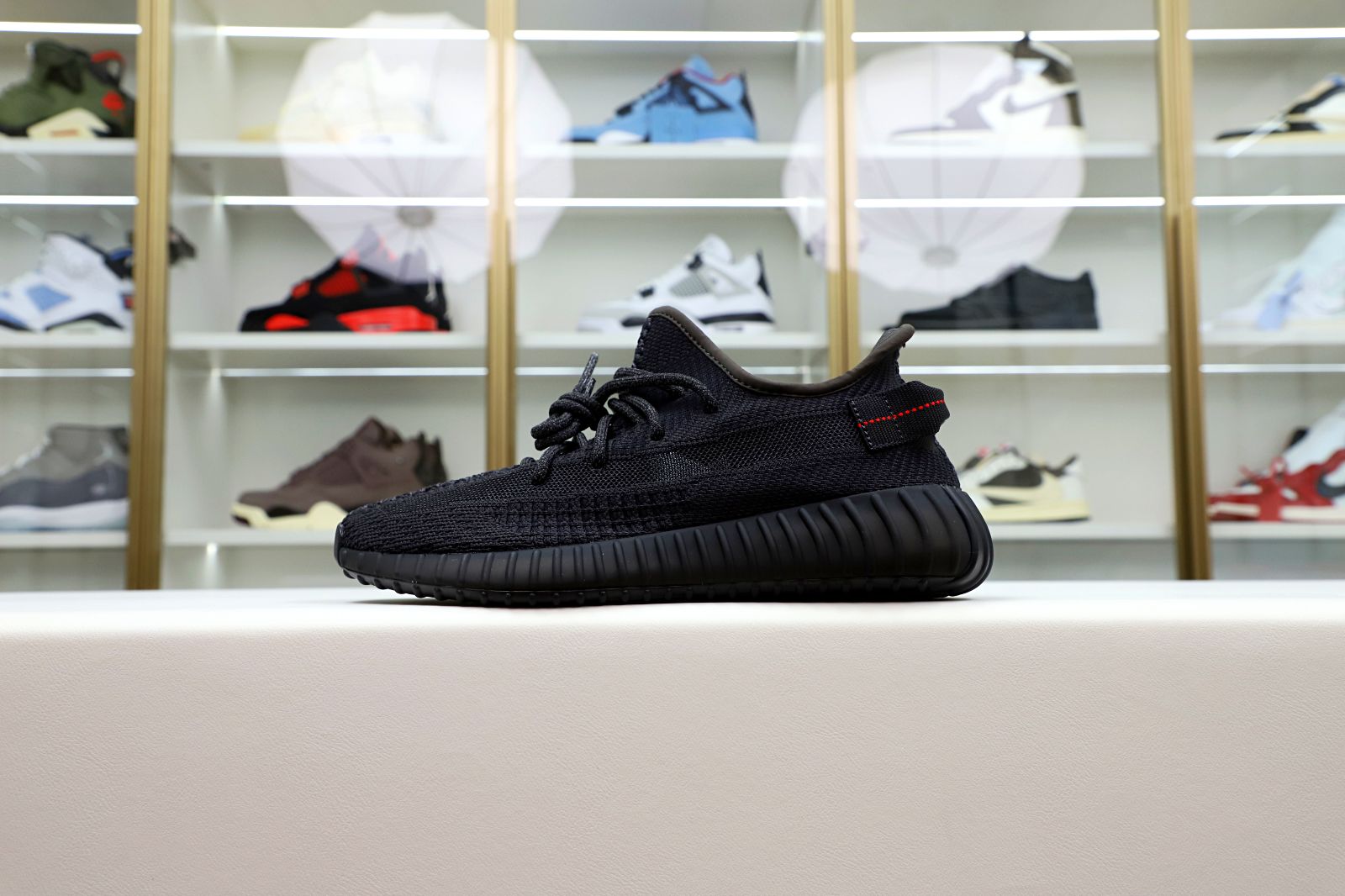 YEEZY BOOST 350 V2 'BLACK NON-REFLECTIVE' - finekick.vip