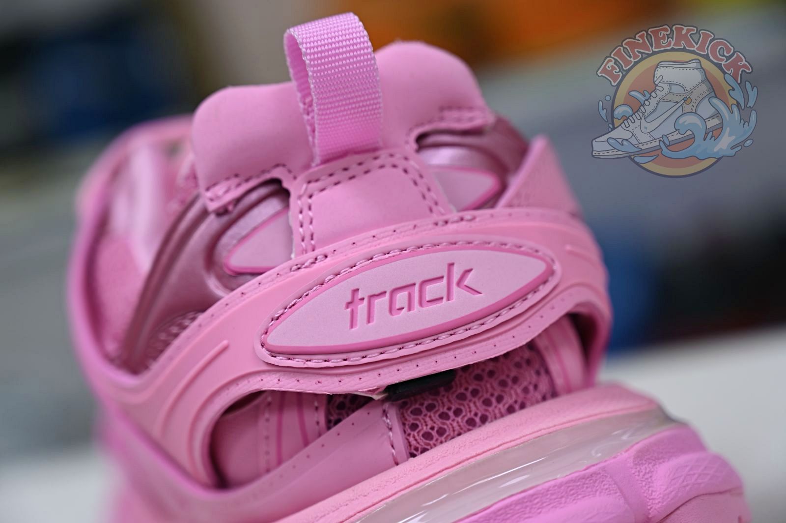 Balenciaga BLGA  Track(LED) - finekick.vip