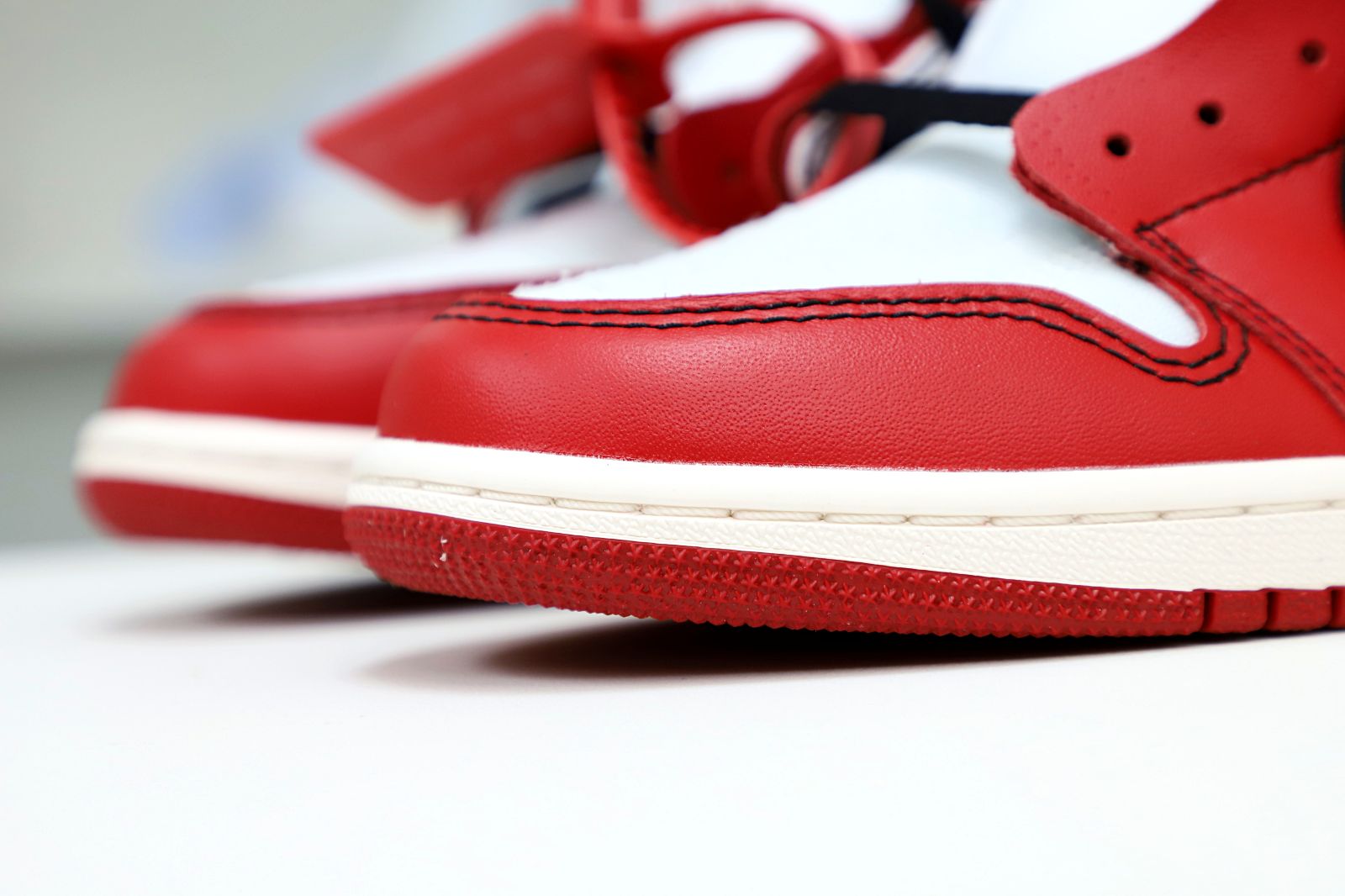 OFF-WHITE X AIR JORDAN 1 RETRO HIGH OG 'CHICAGO' - finekick.vip
