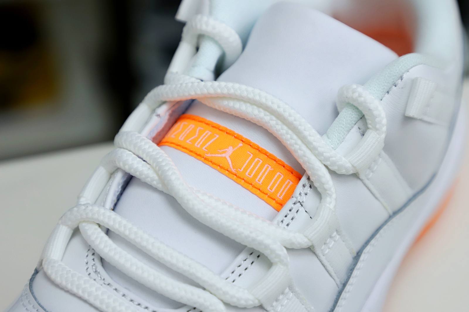 WMNS AIR JORDAN 11 RETRO LOW 'BRIGHT CITRUS' - finekick.vip