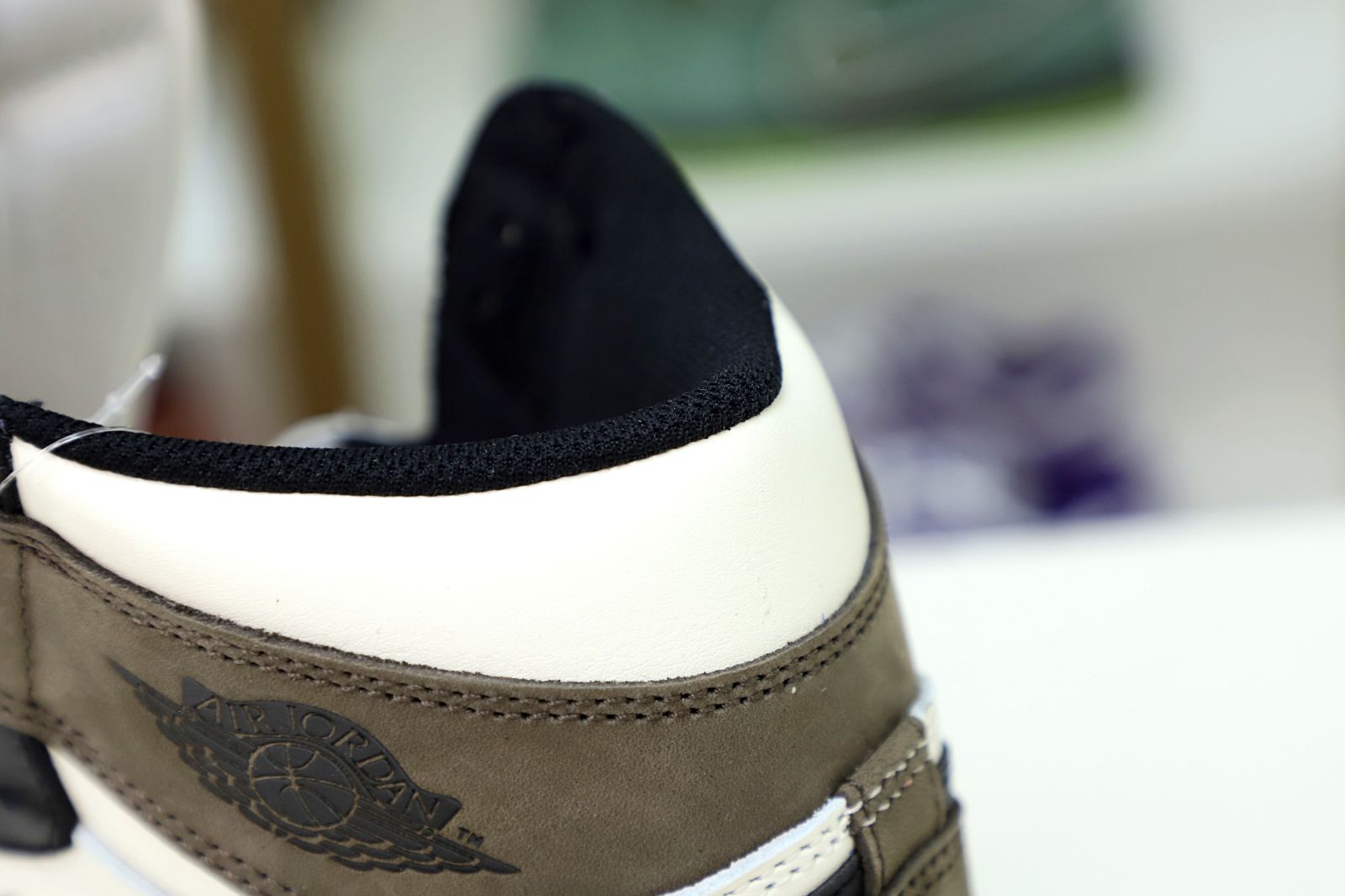 AIR JORDAN 1 RETRO HIGH OG 'DARK MOCHA' - finekick.vip