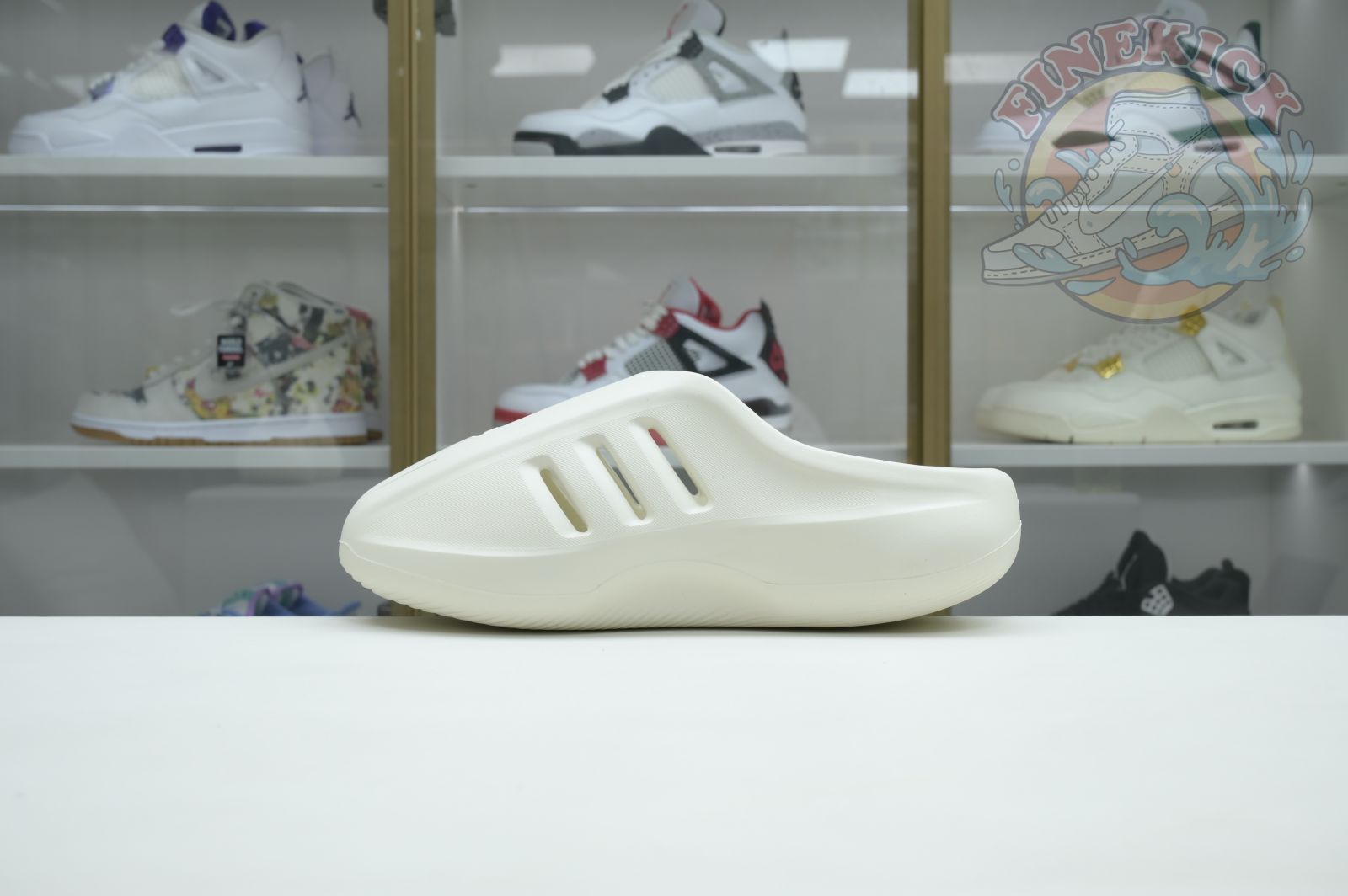 adidas originals - finekick.vip