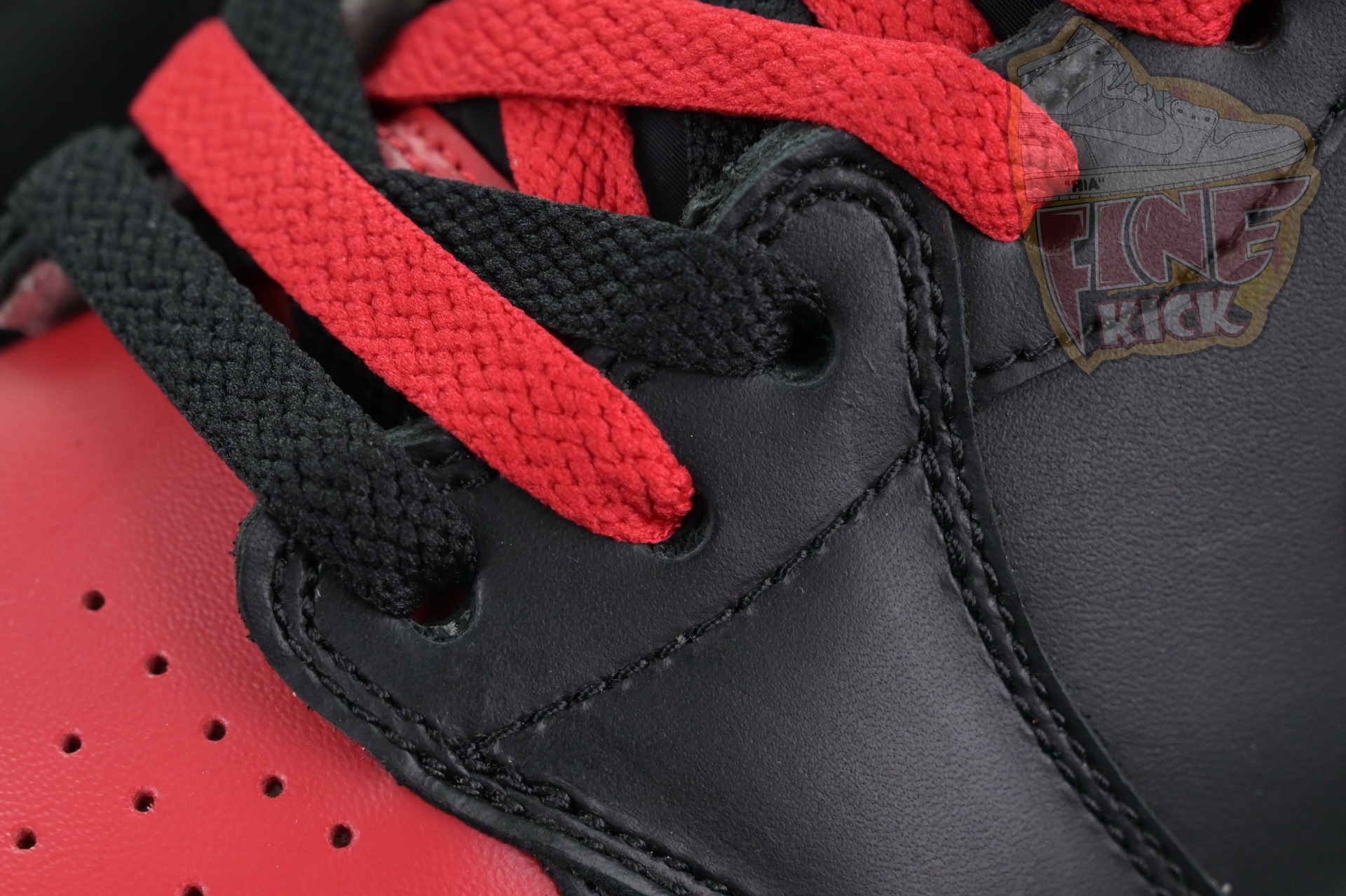 Air Jordan 1 High 85 Bred 2025 - finekick.vip