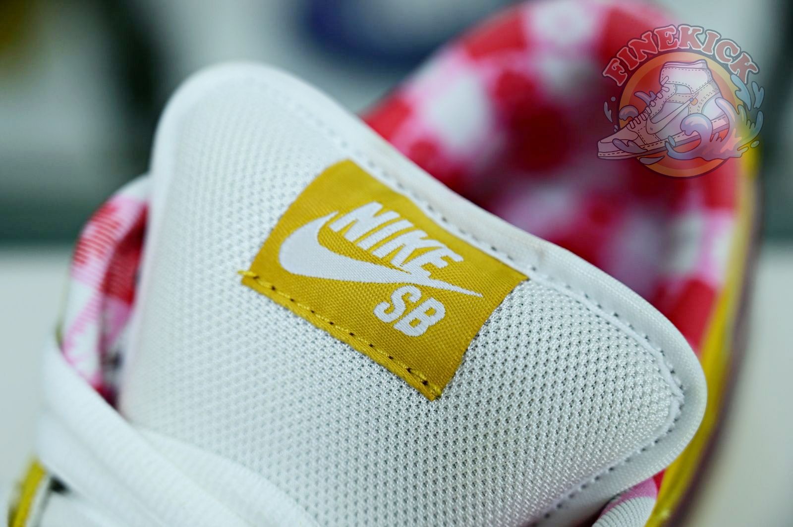 Nike Dunk SB Low YellowLobster - finekick.vip