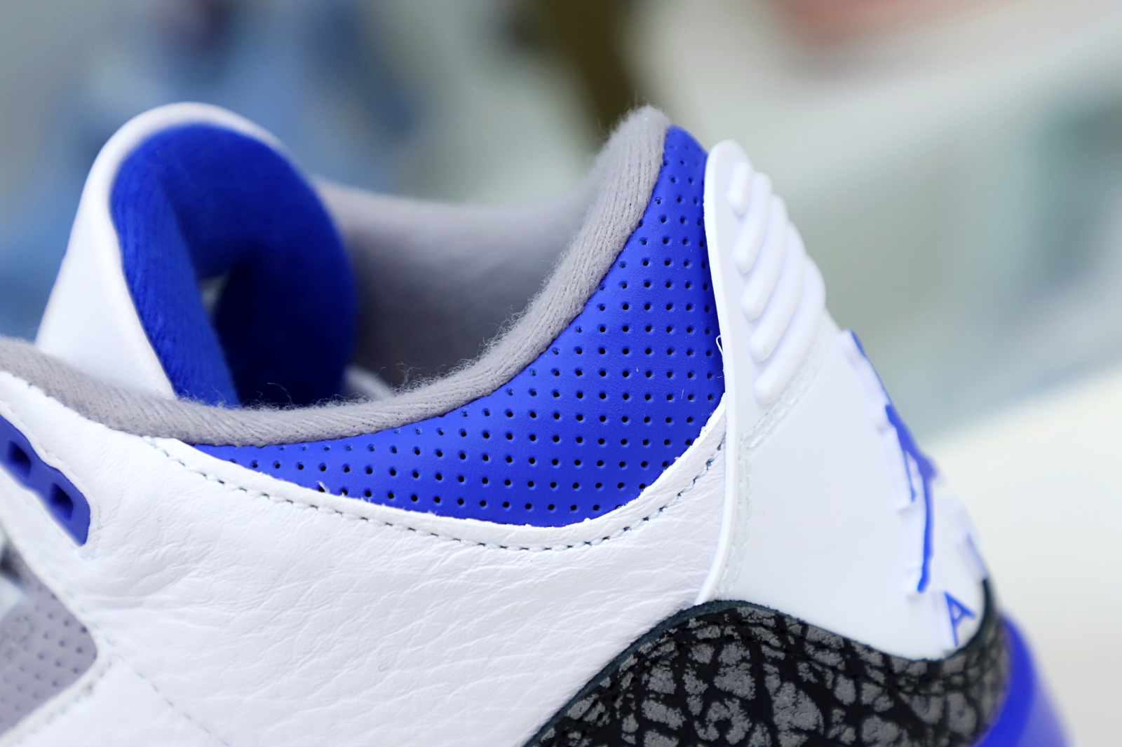AIR JORDAN 3 RETRO 'RACER BLUE' (CT8532-145) - finekick.vip