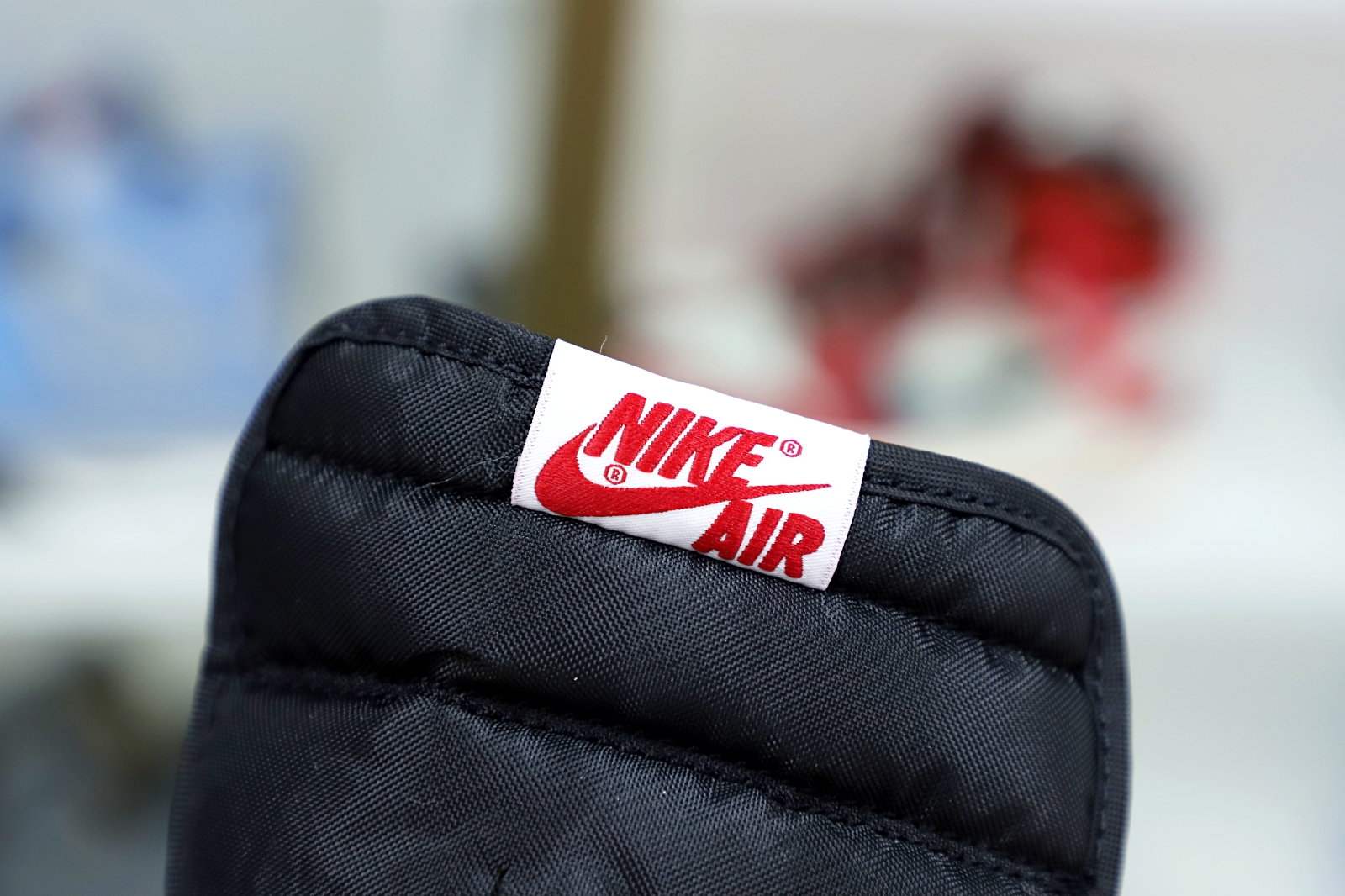 AIR JORDAN 1 RETRO HIGH OG 'FEARLESS' - finekick.vip