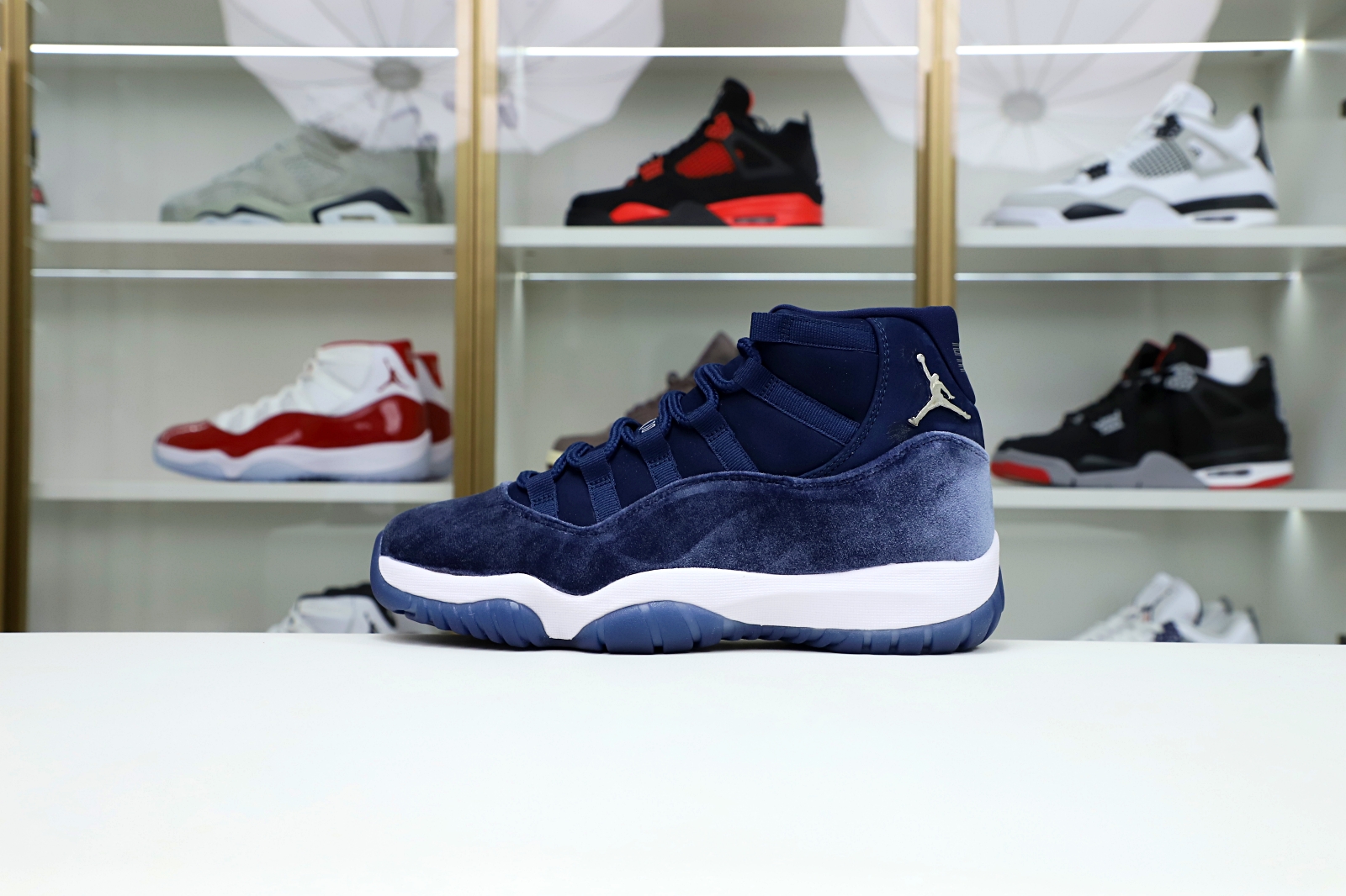 AIR JORDAN 11 RETRO MIDNIGHT NAVY - finekick.vip