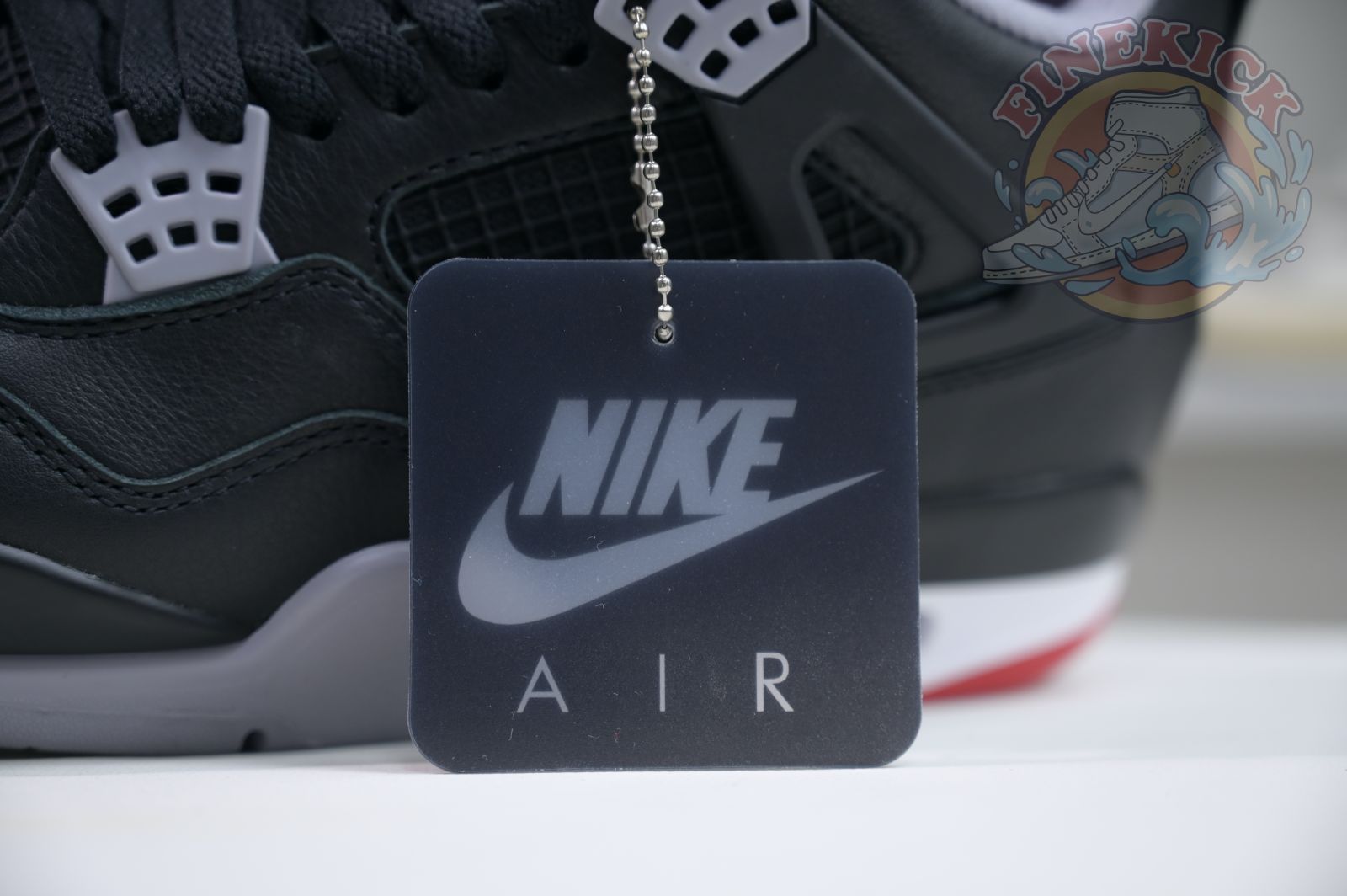 Air Jordan 4