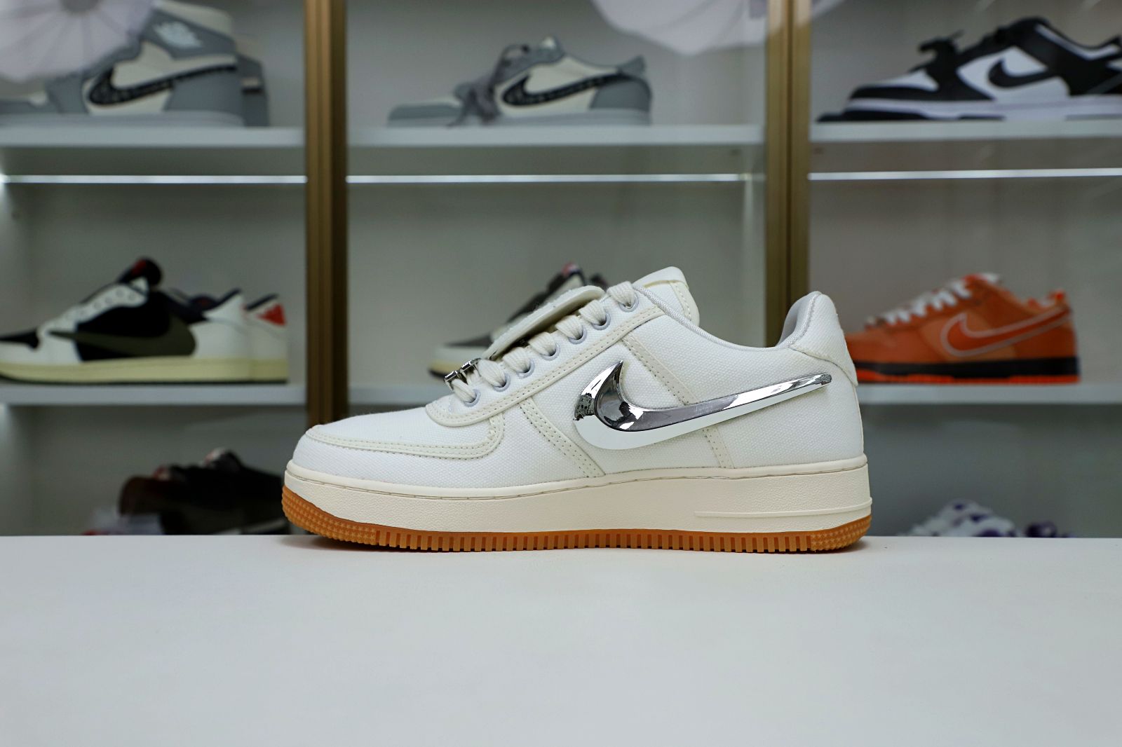 TRAVIS SCOTT X AIR FORCE 1 'SAIL' - finekick.vip