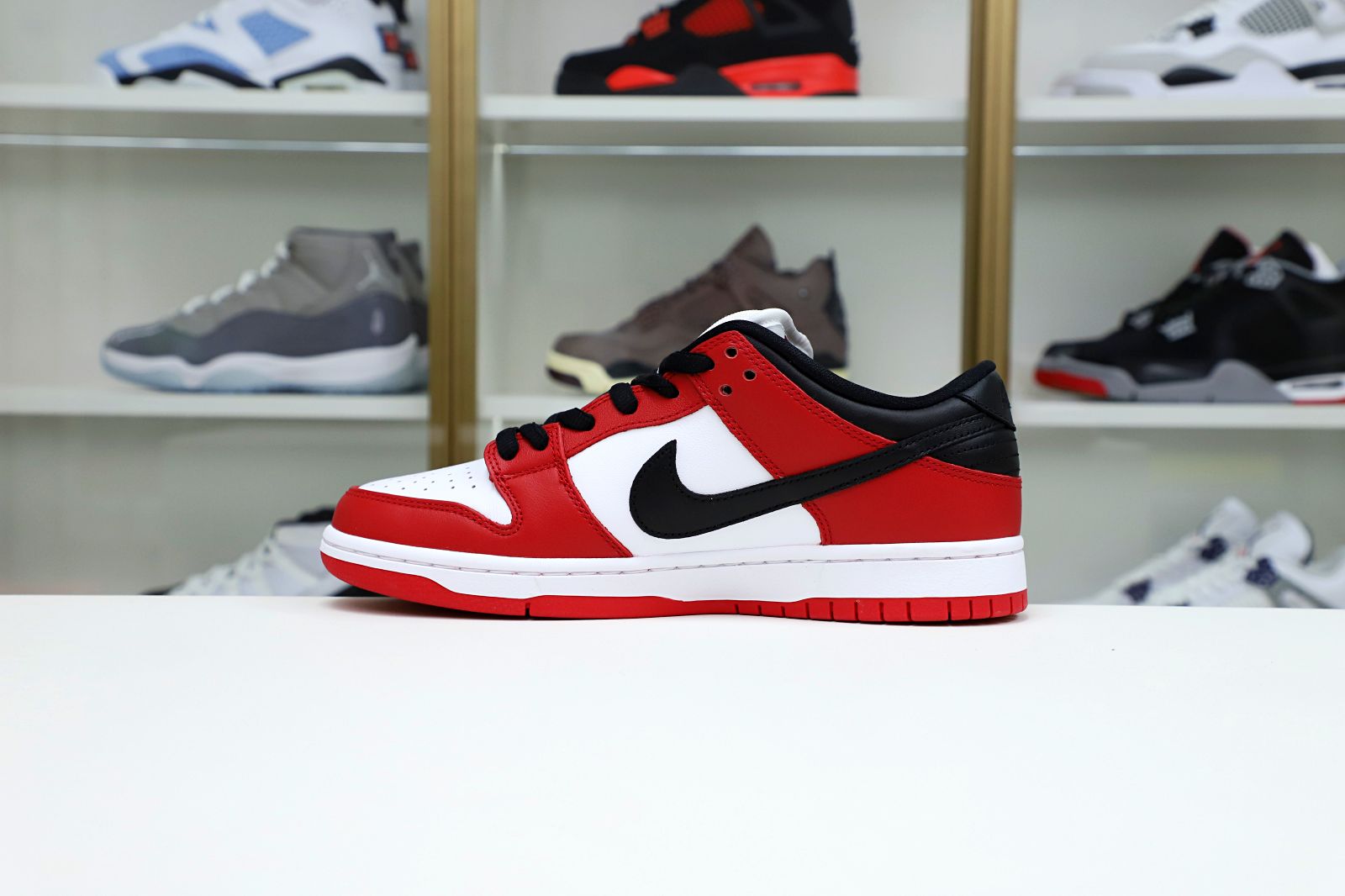 NIKE SB DUNK LOW “CHICAGO” - finekick.vip