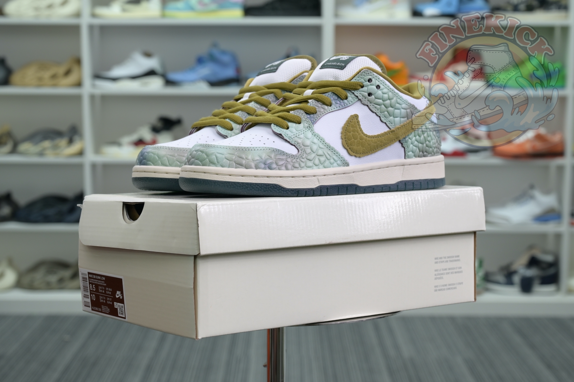 Alexis Sablone x Nike Dunk SB Low - finekick.vip