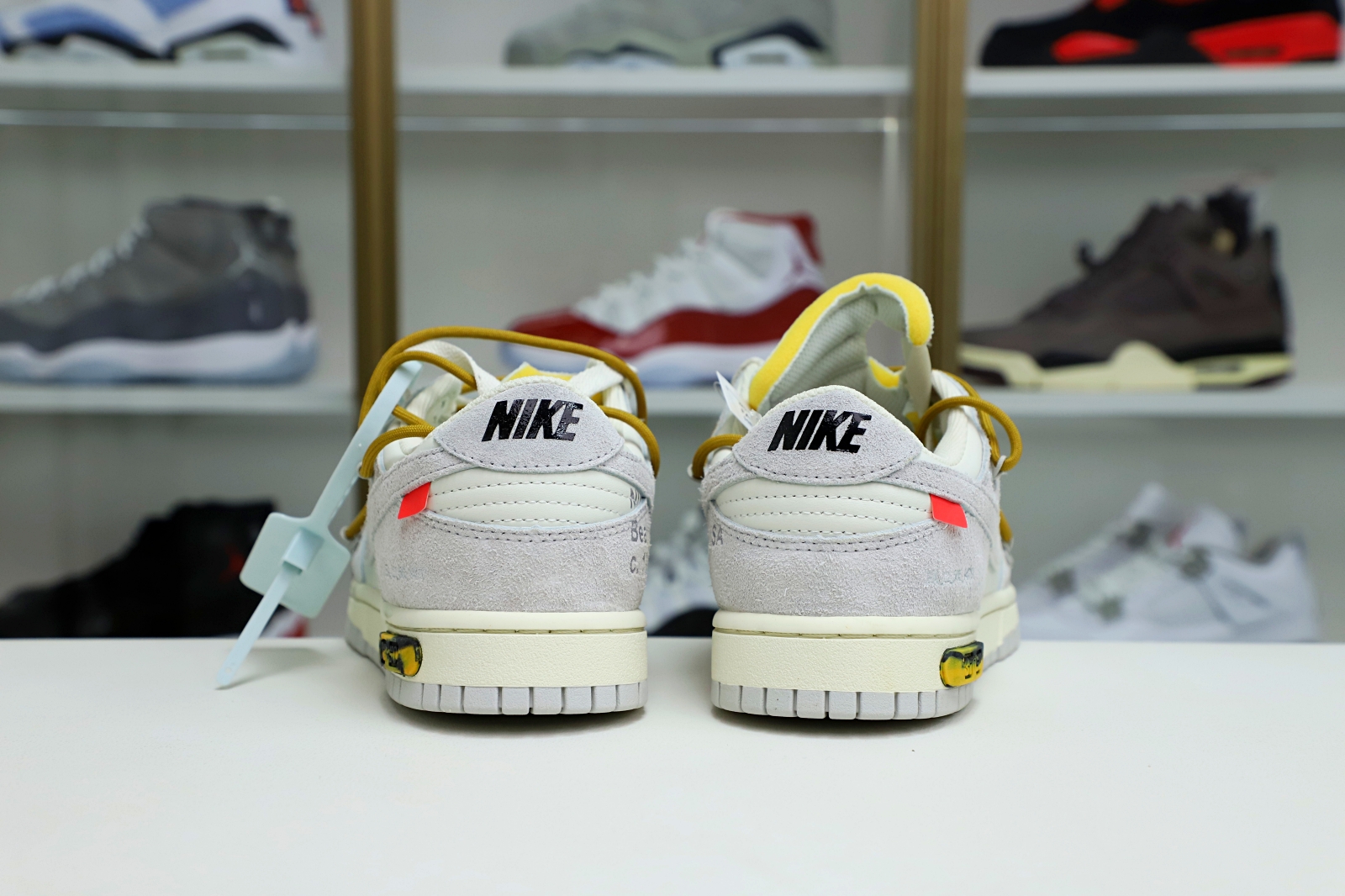 NIKE DUNK LOW OFF-WHITE LOT 37 - finekick.vip