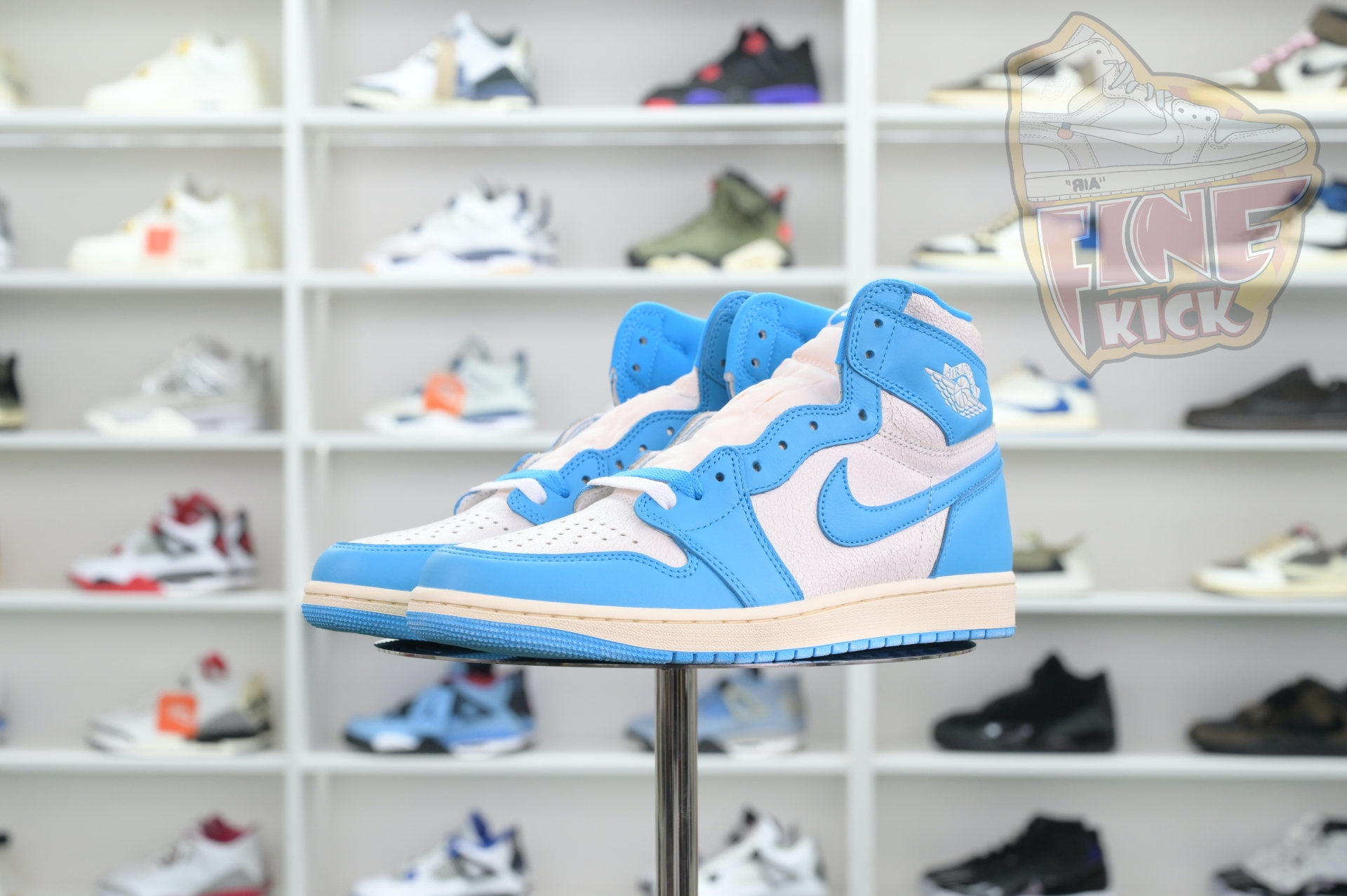 Air Jordan 1 High OG“UNC Reimagined” - finekick.vip