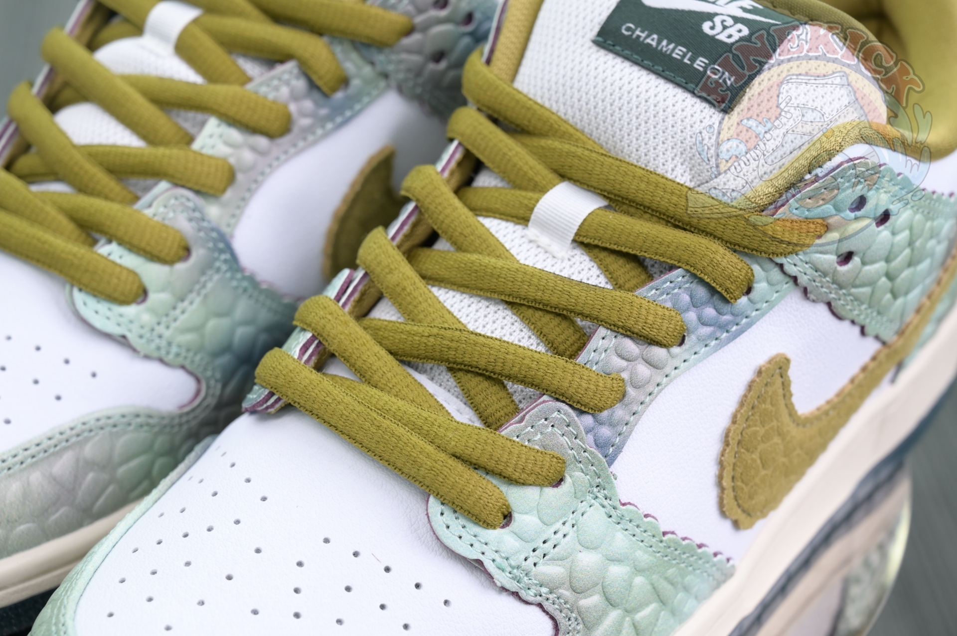 Alexis Sablone x Nike Dunk SB Low - finekick.vip
