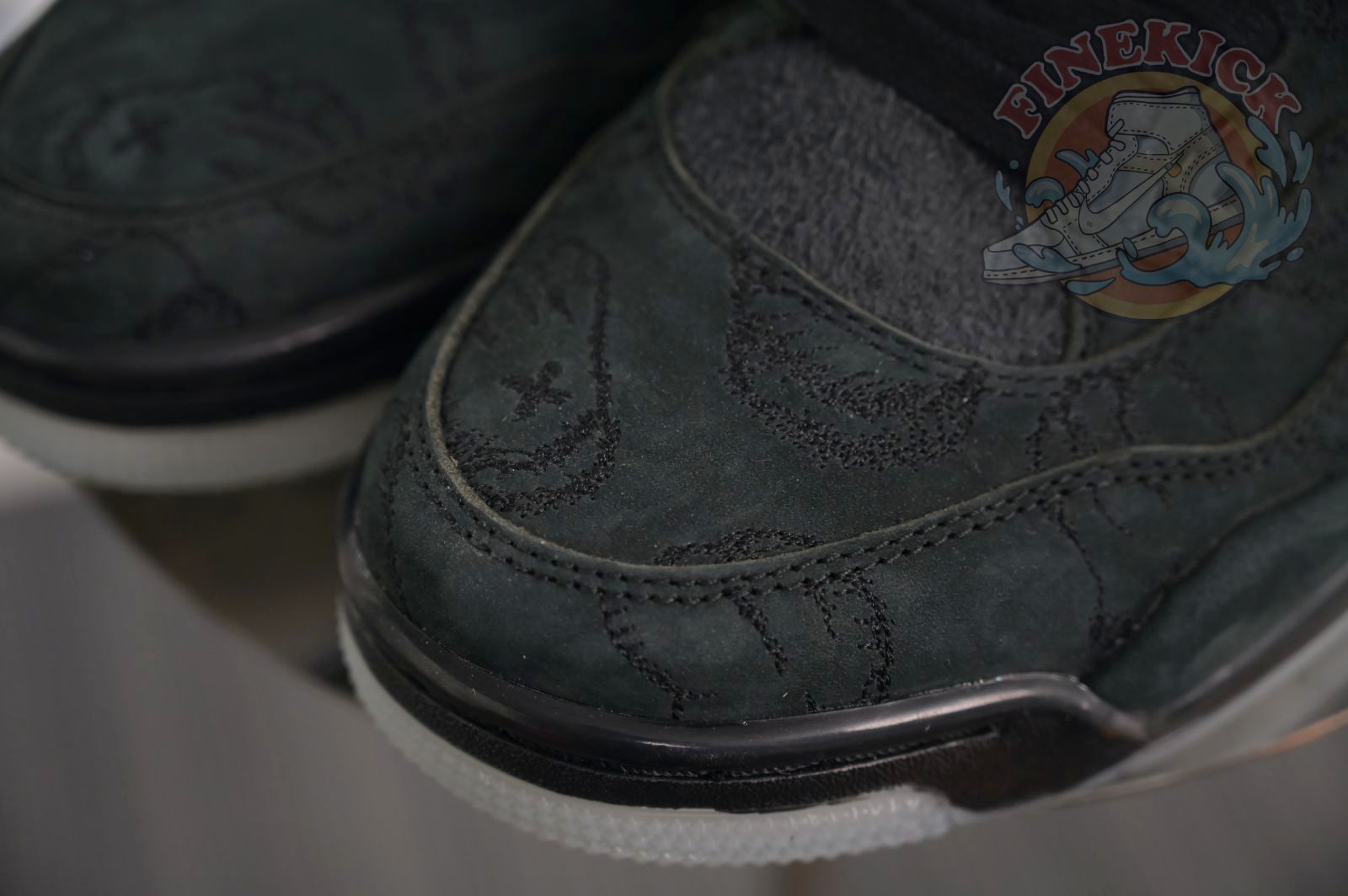 Air Jordan 4 kaws black - finekick.vip