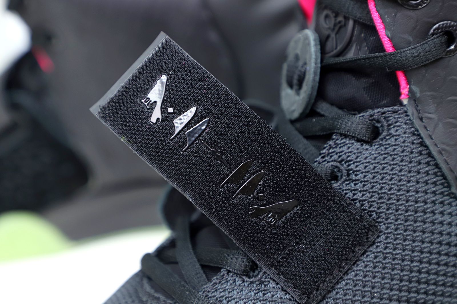 Nike Air Yeezy 2 solar red - finekick.vip