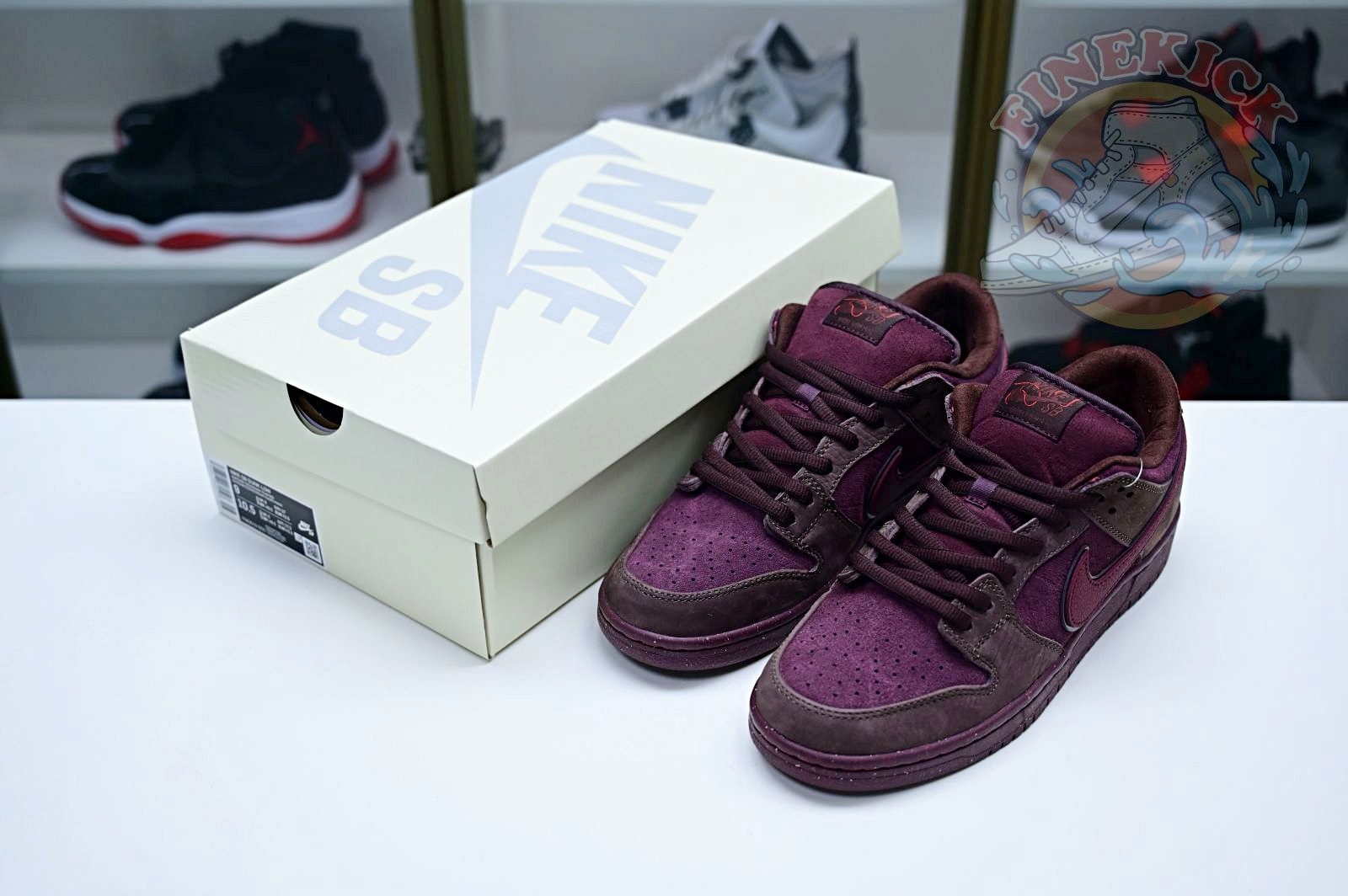 Nike Dunk SB Low - finekick.vip