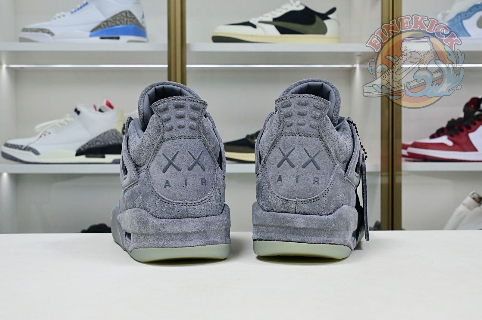 Air Jordan 4 retro kaws - finekick.vip