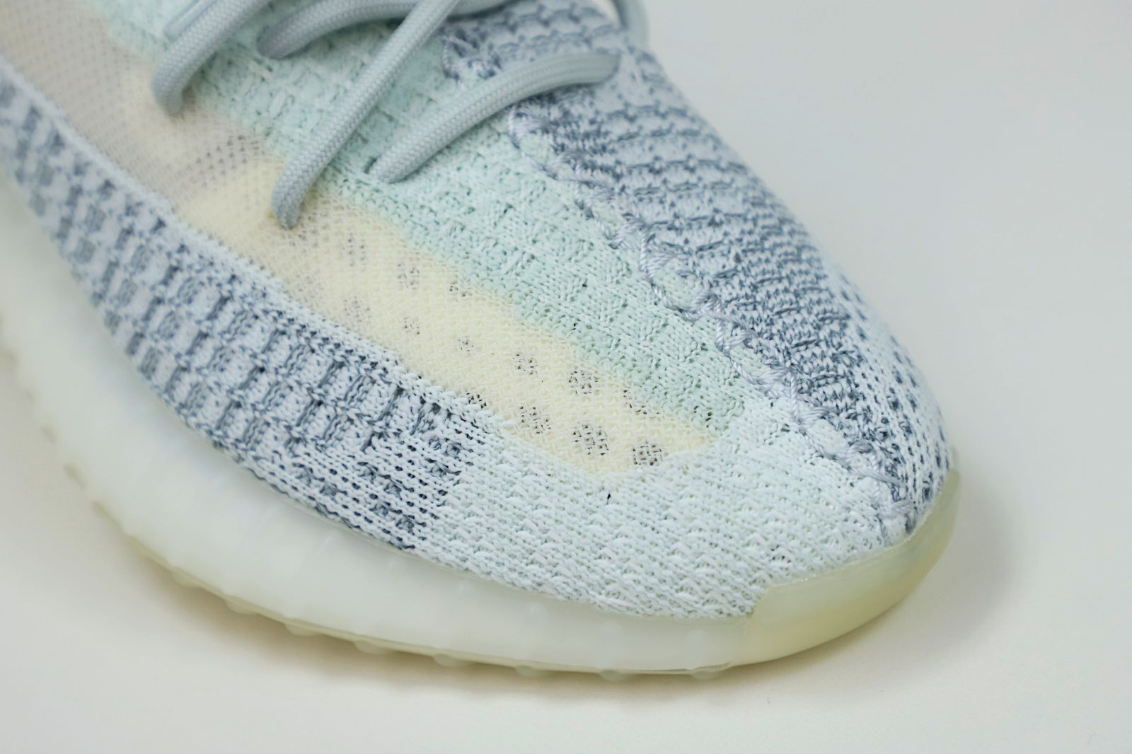 YEEZY BOOST 350 V2 'CLOUD WHITE REFLECTIVE' - finekick.vip