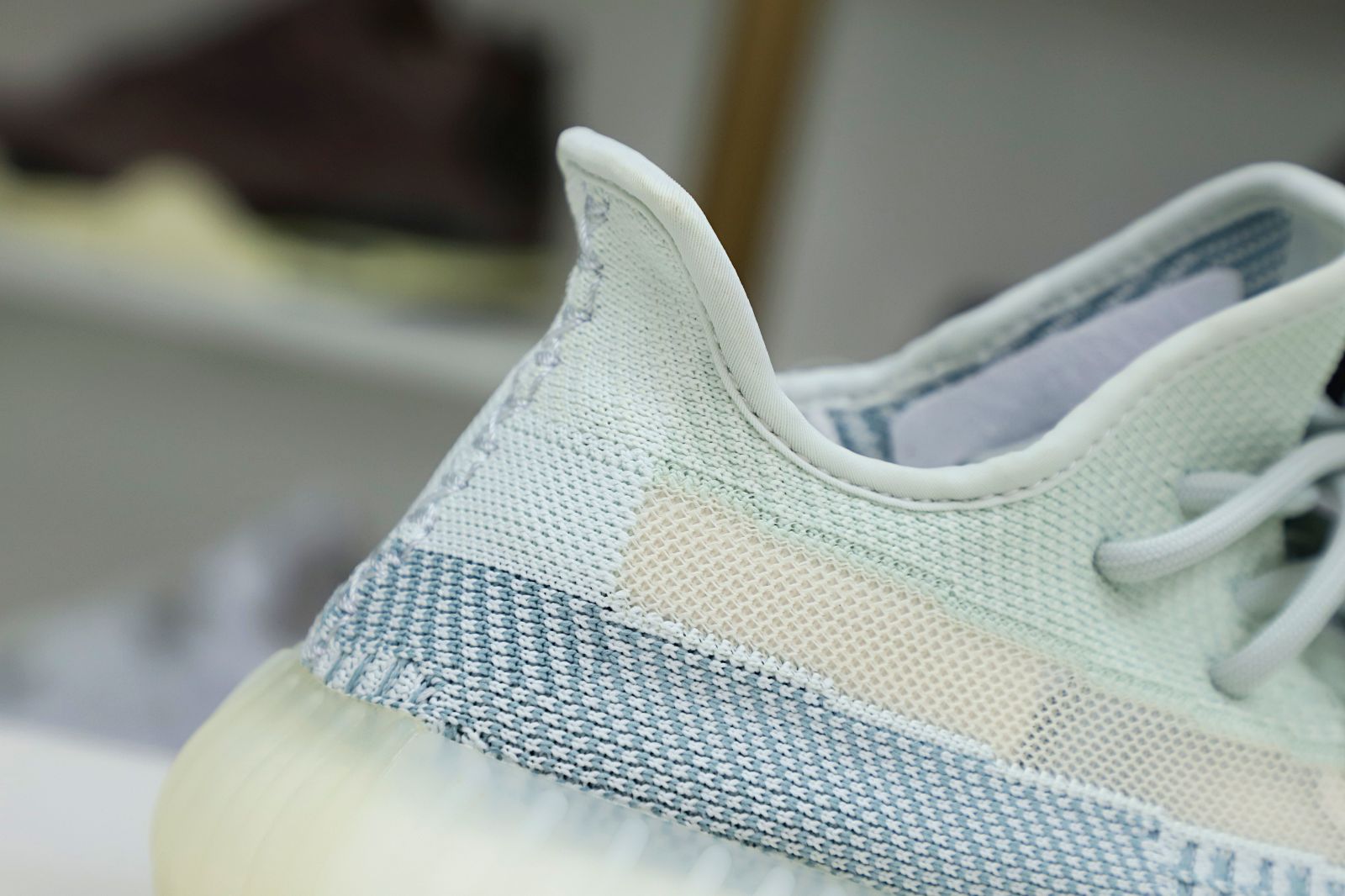 YEEZY BOOST 350 V2 'CLOUD WHITE NON-REFLECTIVE' - finekick.vip