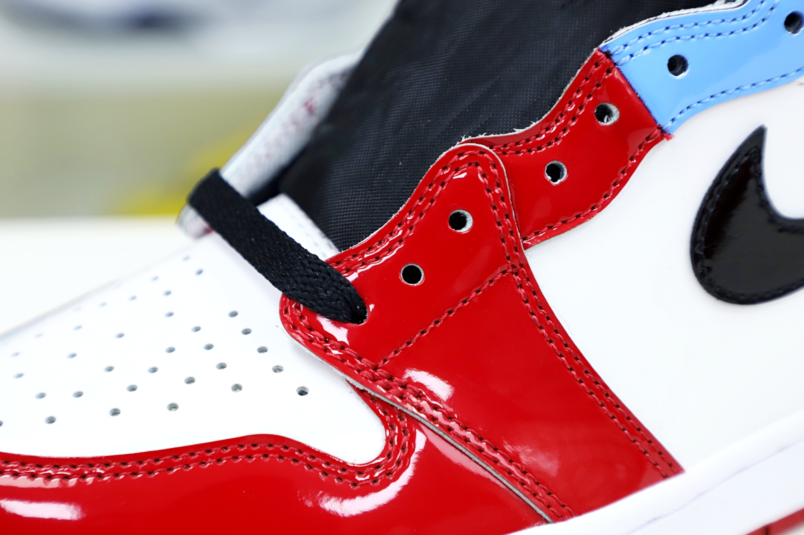 AIR JORDAN 1 RETRO HIGH OG 'FEARLESS' - finekick.vip