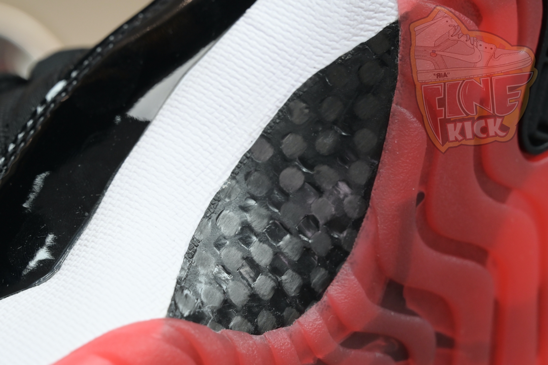 Air Jordan 11 Low“Bred” FV5104-006 - finekick.vip