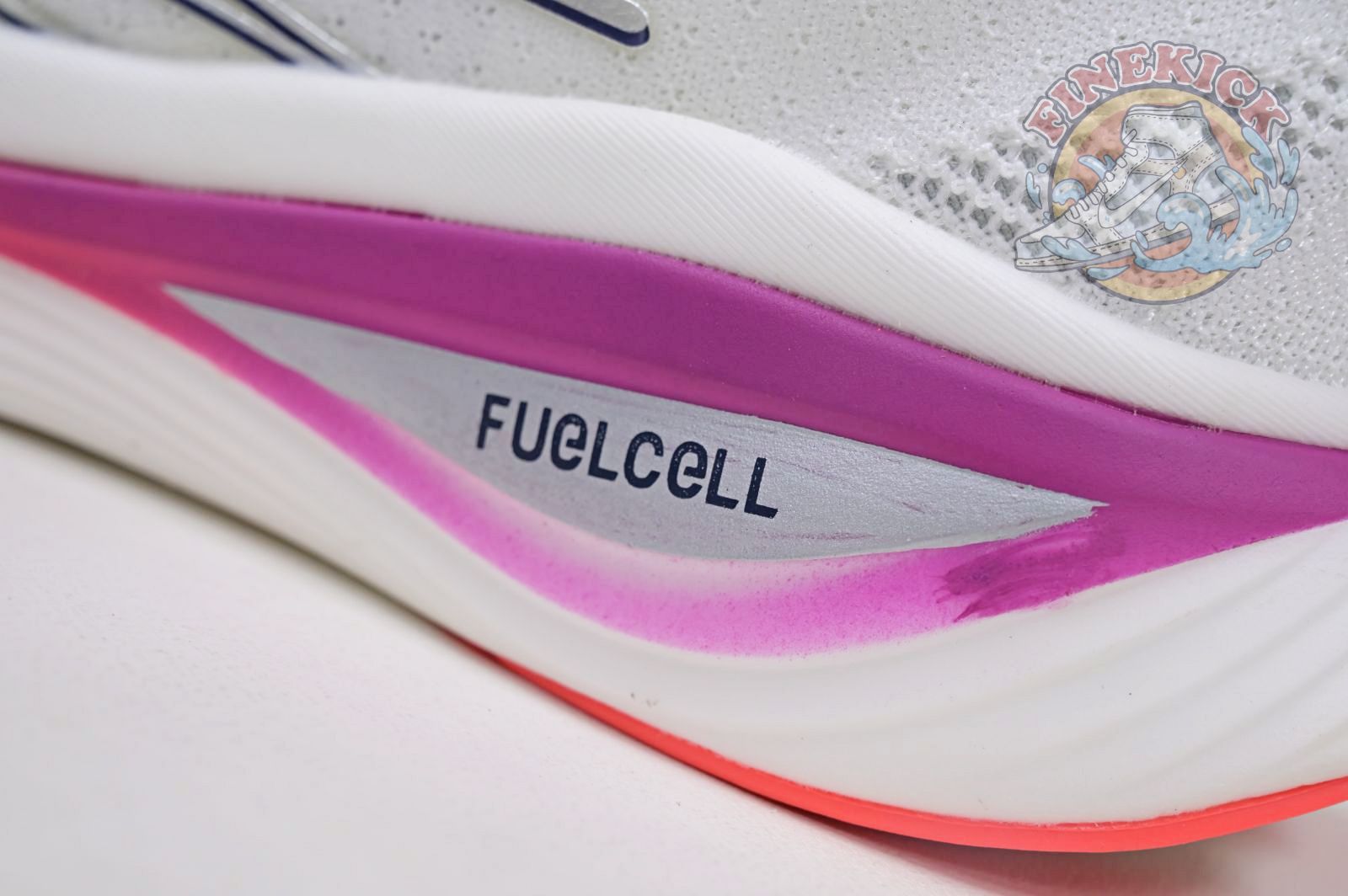 New Balance NB FuelCellFuelCell SC Elite v3 - finekick.vip