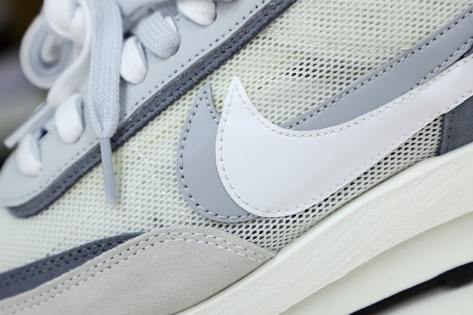 SACAI X LDWAFFLE 'SUMMIT WHITE' - finekick.vip