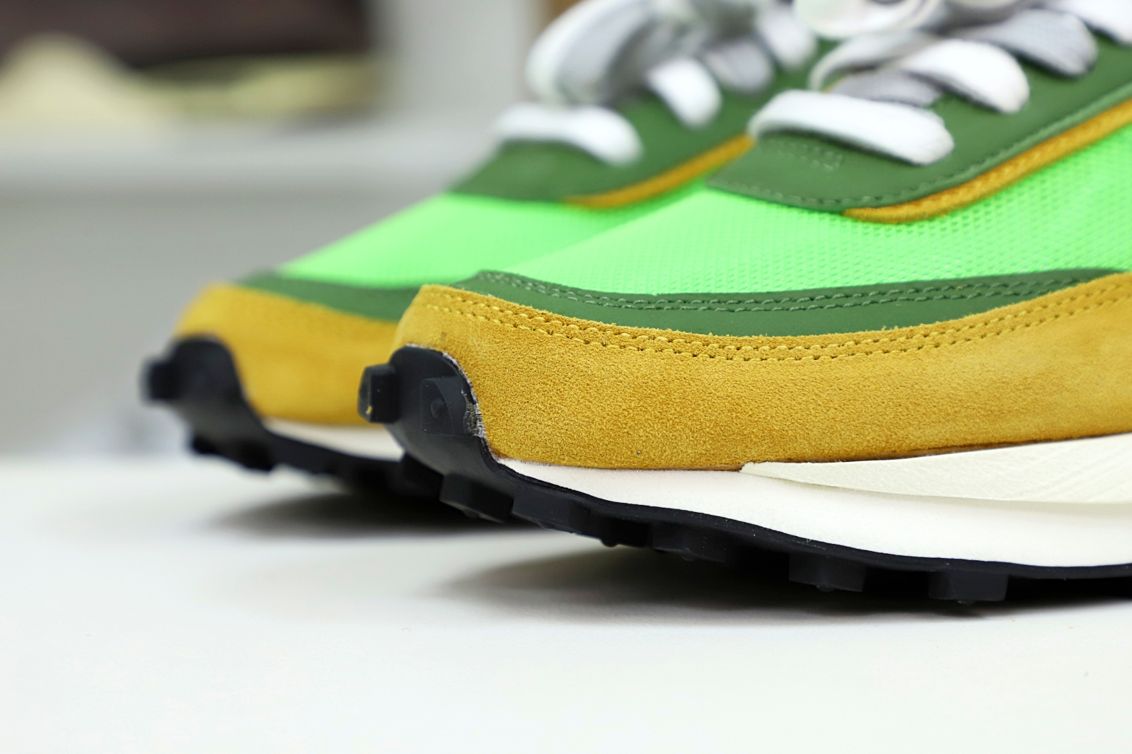 SACAI X LDWAFFLE 'GREEN GUSTO' - finekick.vip