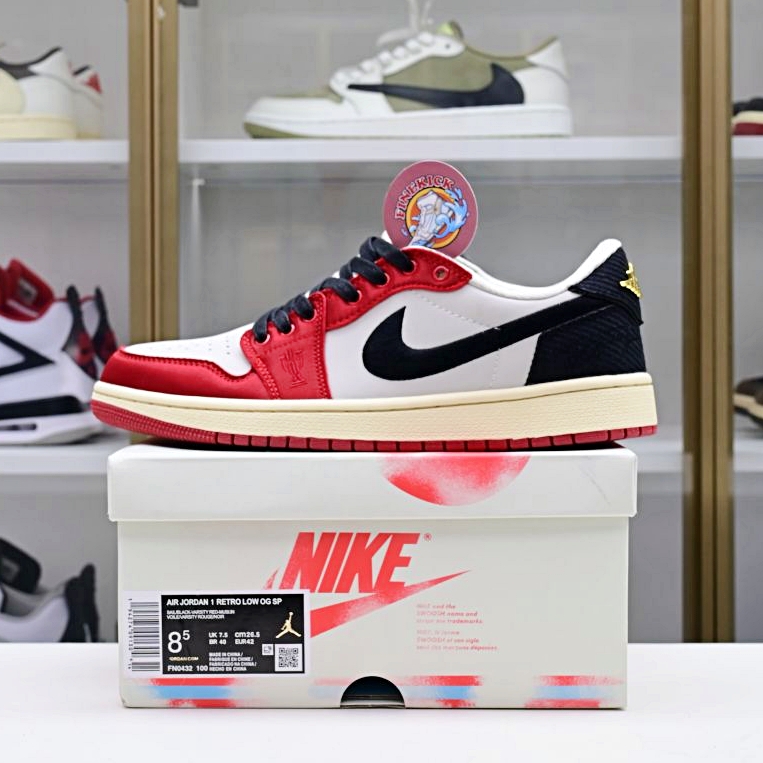 Trophy Room x Air Jordan 1 Low OG “Away” - finekick.vip
