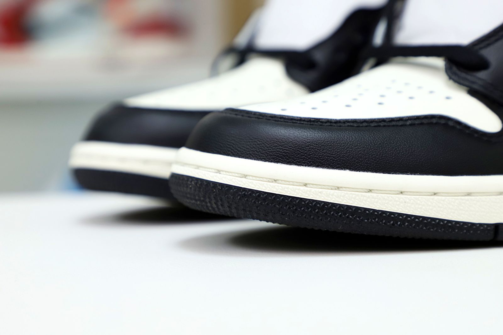 AIR JORDAN 1 RETRO HIGH OG 'DARK MOCHA' - finekick.vip