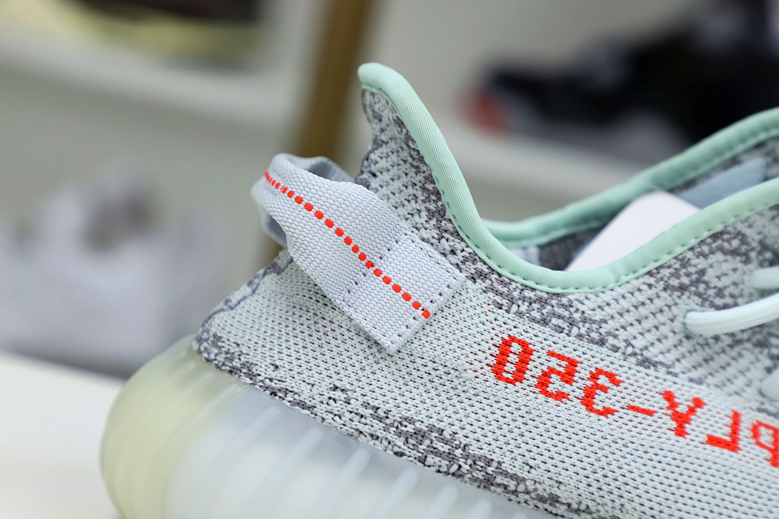 YEEZY BOOST 350 V2 'BLUE TINT' - finekick.vip