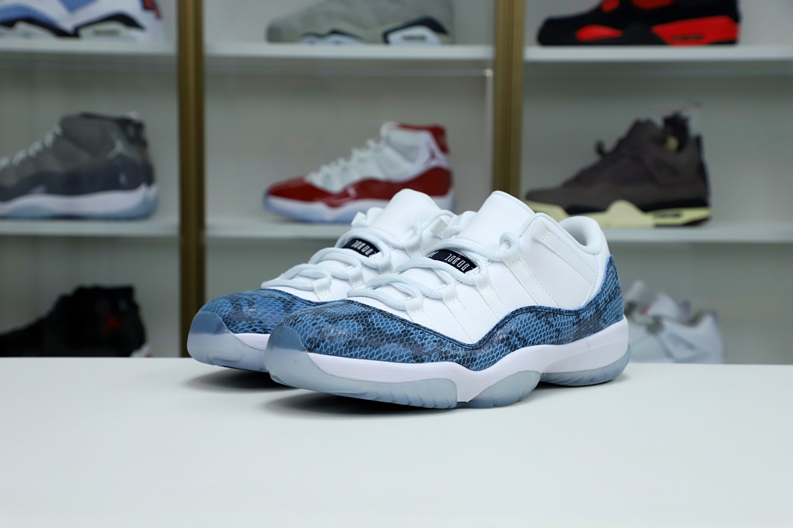 Air Jordan 11 “navy snakeskin” - finekick.vip